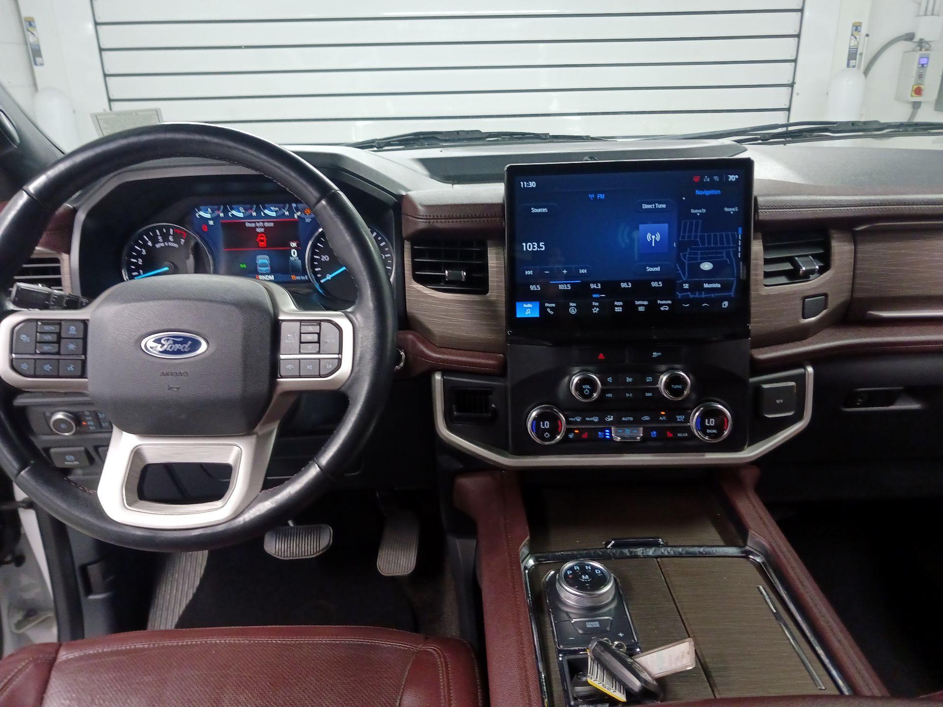 Thumbnail: 2022 Ford Expedition MAX - 9