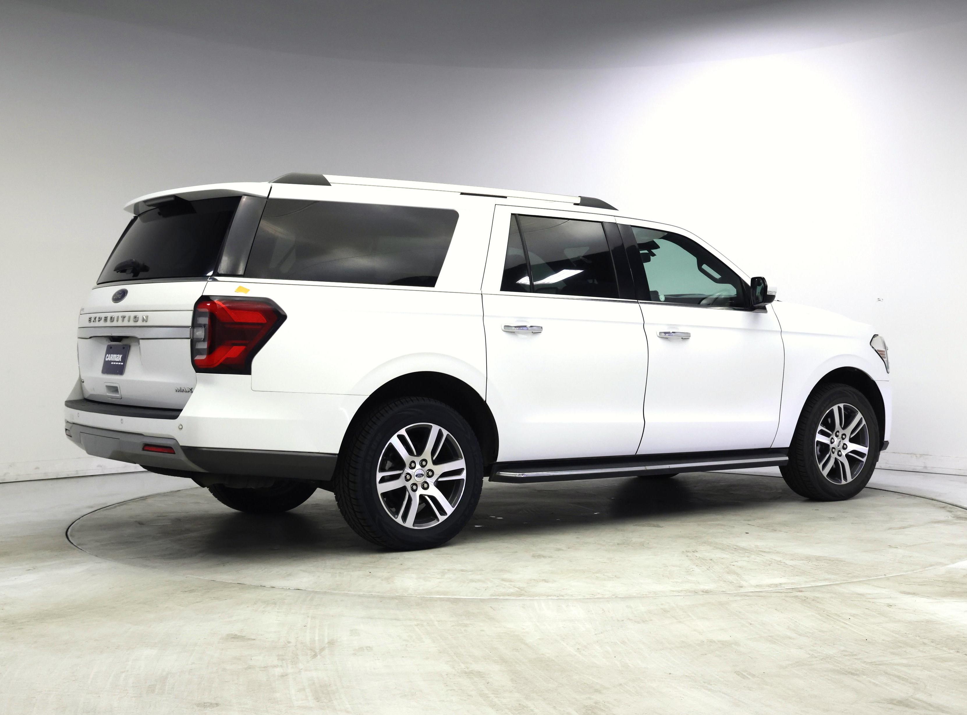 Thumbnail: 2022 Ford Expedition MAX - 3