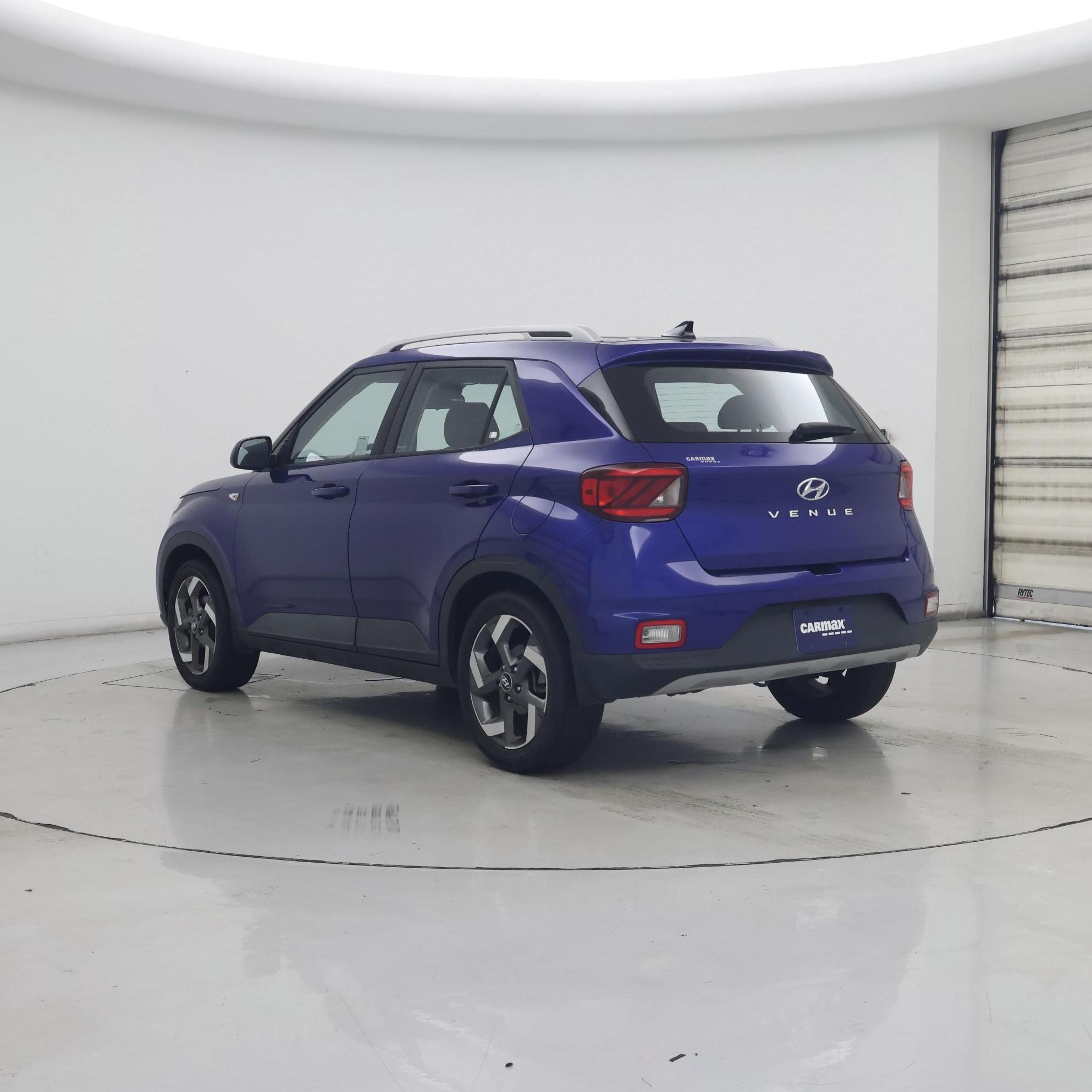 Thumbnail: 2022 Hyundai Venue - 2