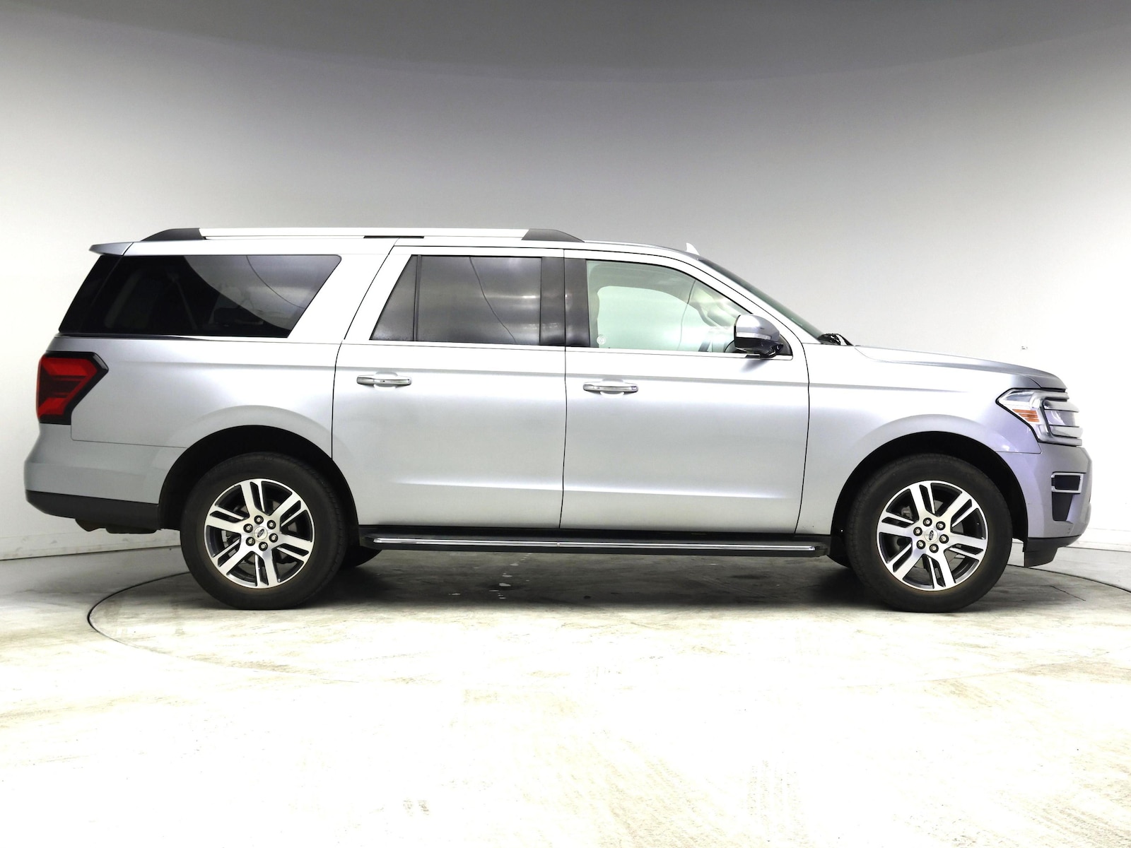 2022 Ford Expedition Limited - Photo 8