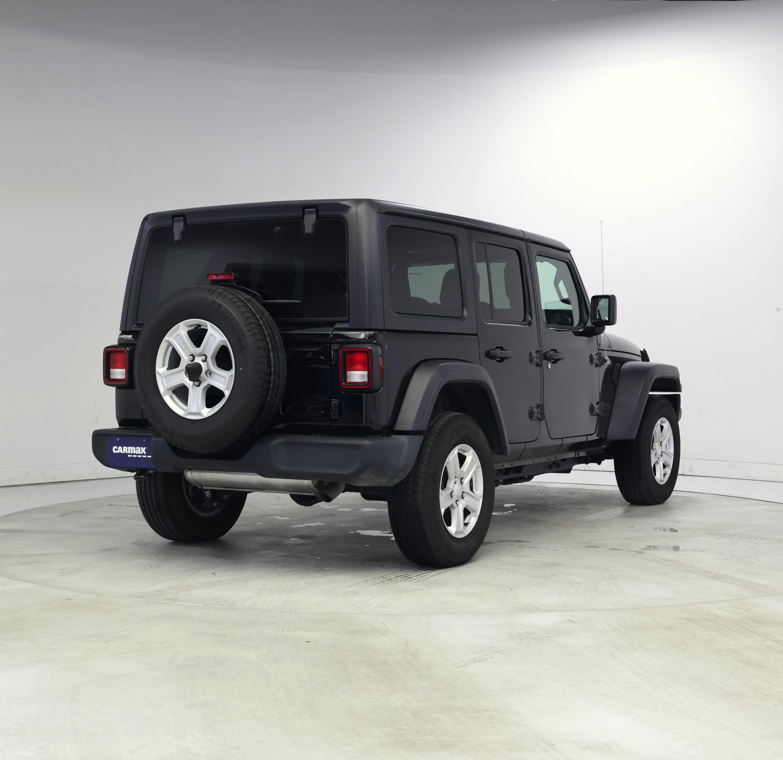 Thumbnail: 2022 Jeep Wrangler - 8
