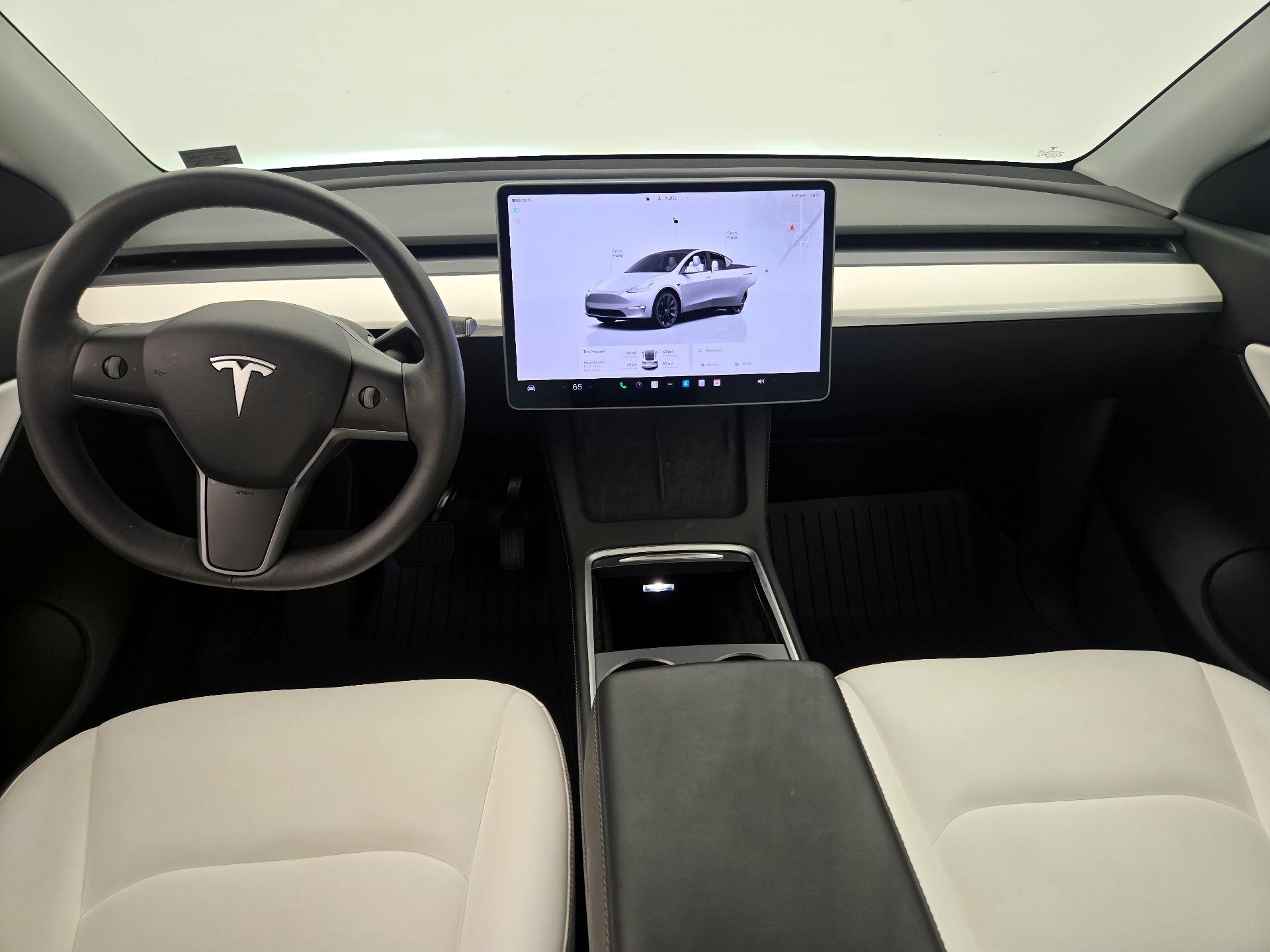 Thumbnail: 2022 Tesla Model Y - 9