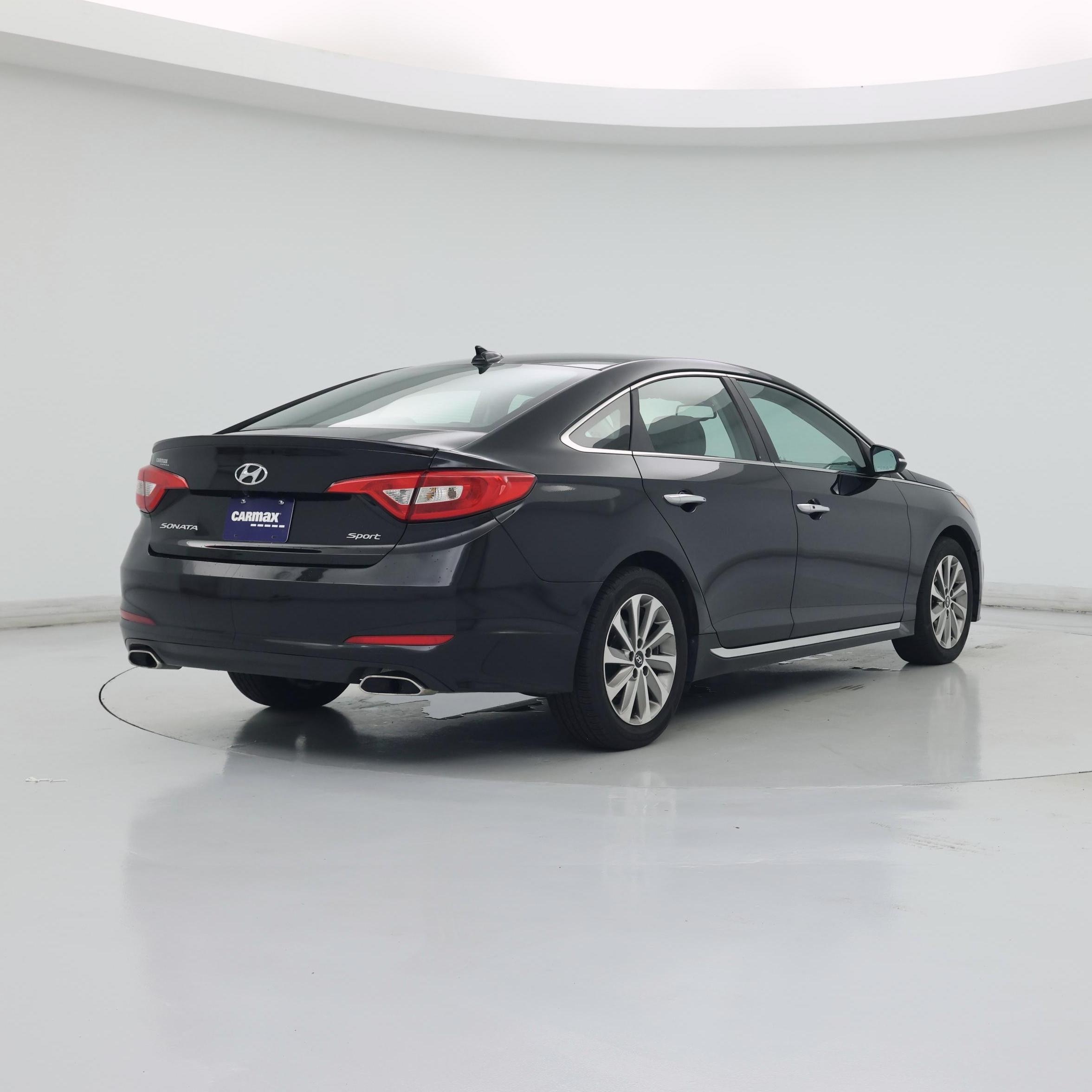 Thumbnail: 2016 Hyundai Sonata - 8