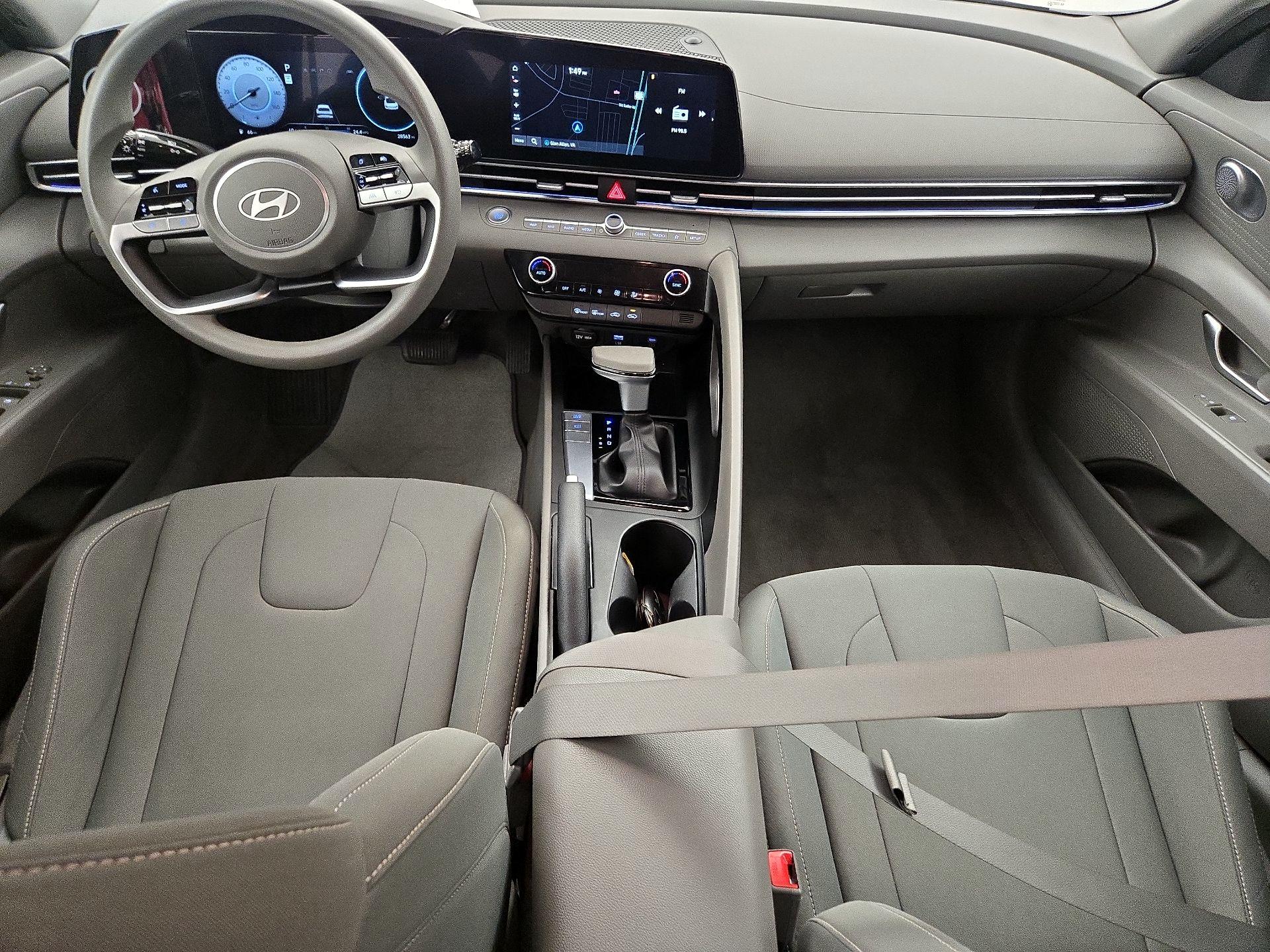 Thumbnail: 2024 Hyundai Elantra - 9