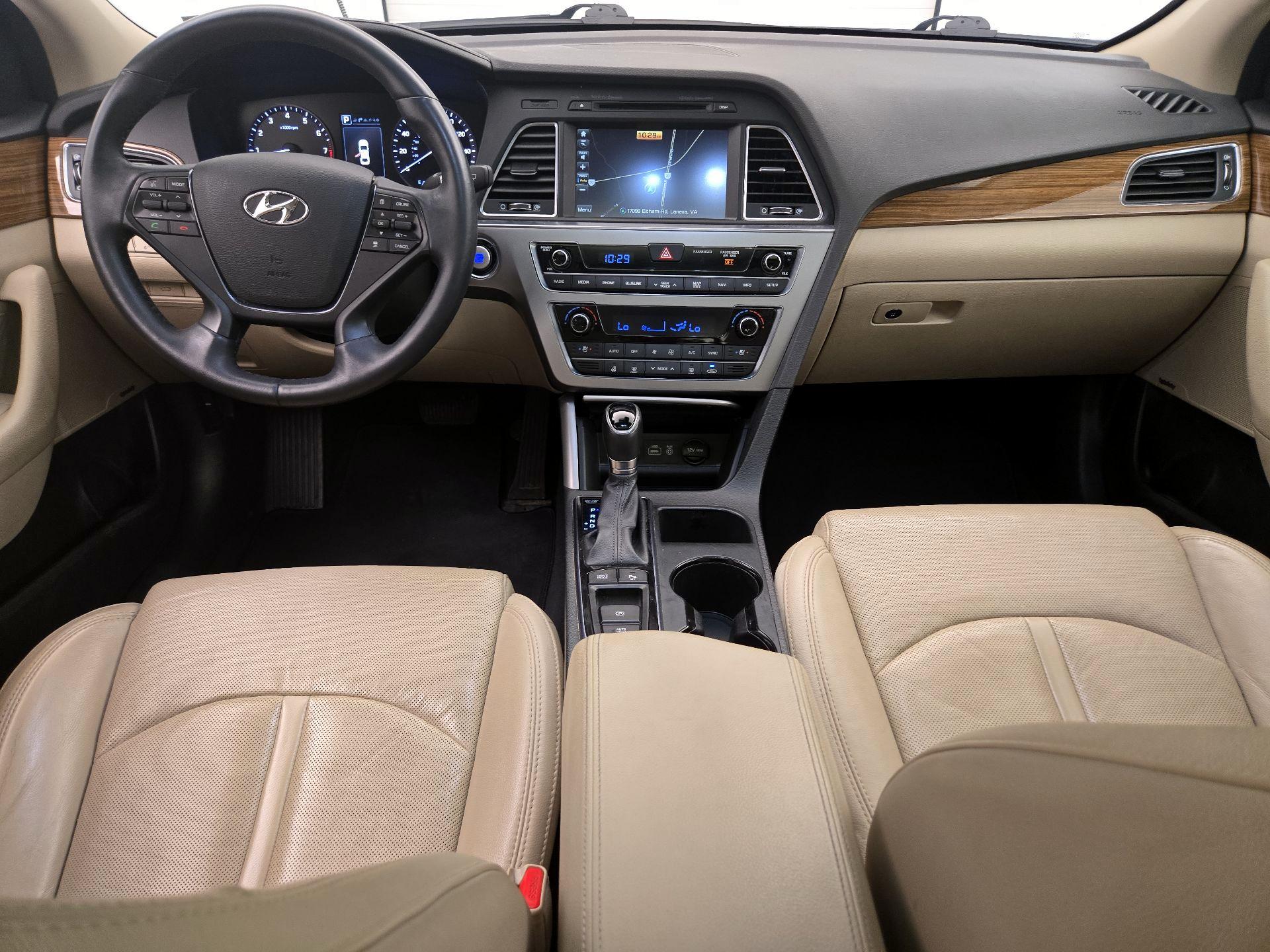 Thumbnail: 2015 Hyundai Sonata - 9