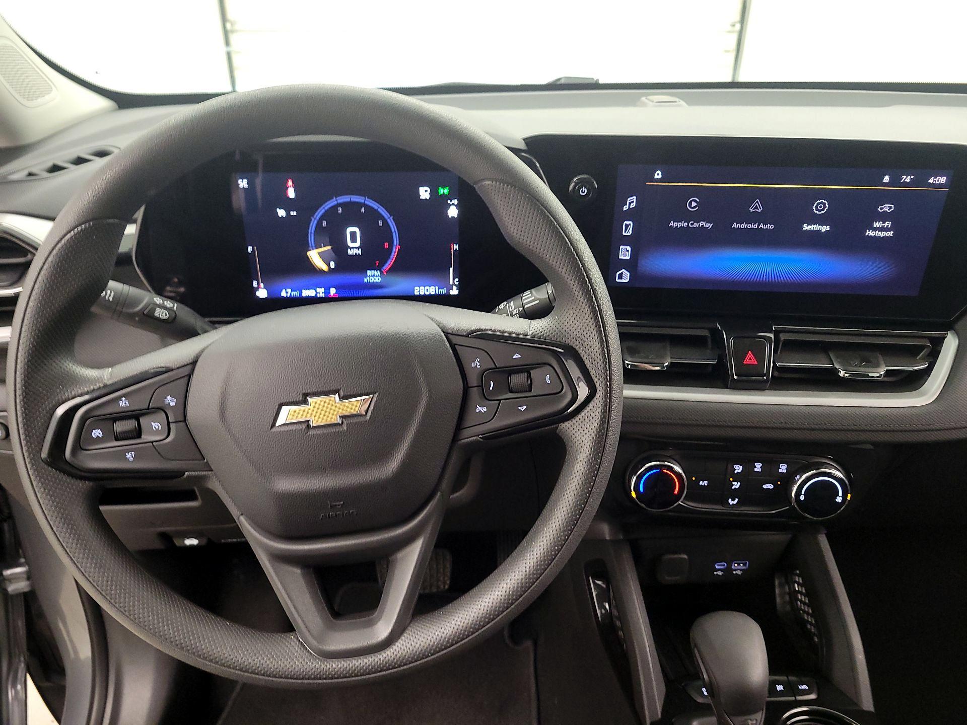 Thumbnail: 2025 Chevrolet TrailBlazer - 10