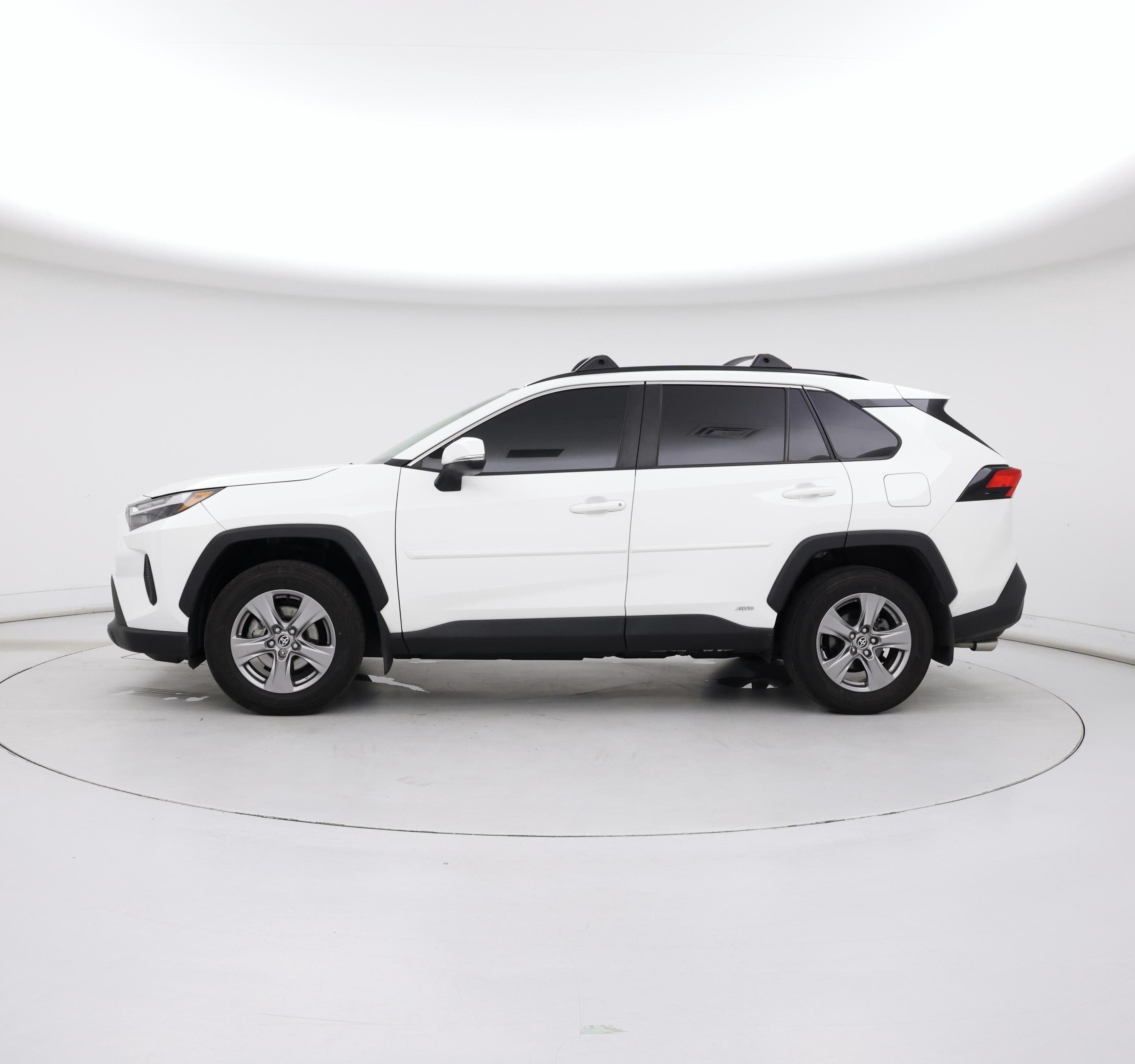 Thumbnail: 2024 Toyota RAV4 - 3