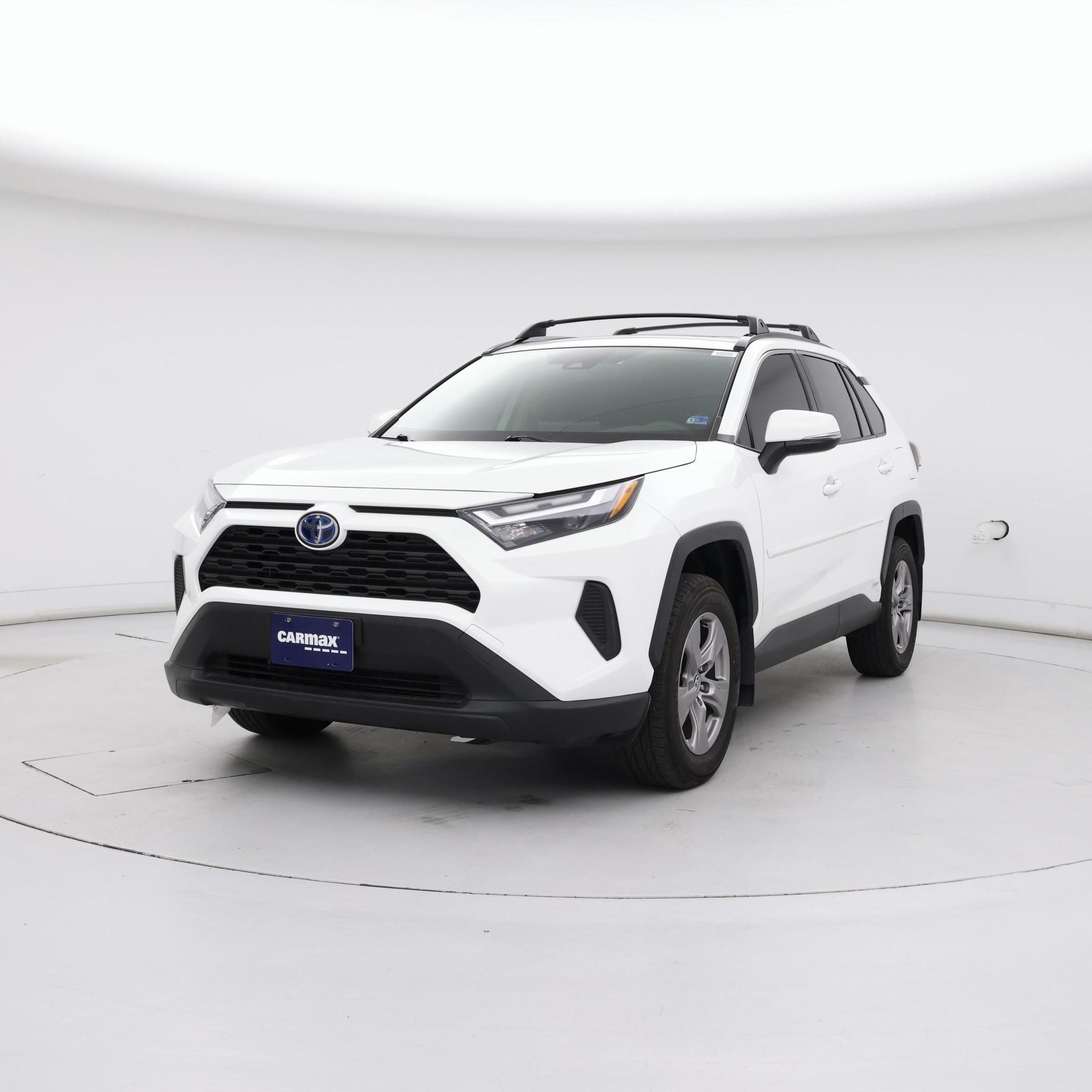 Thumbnail: 2024 Toyota RAV4 - 4