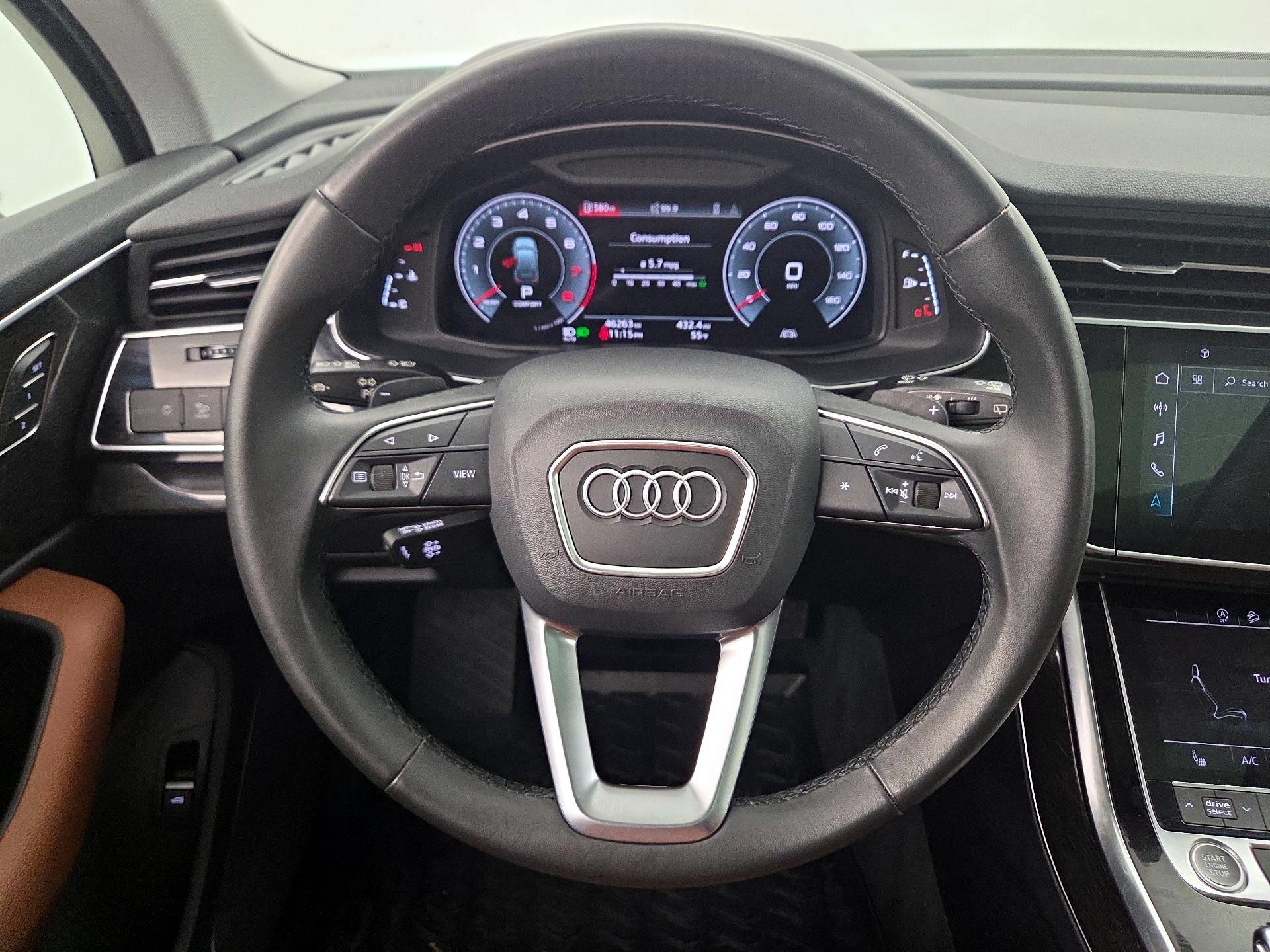 Thumbnail: 2022 Audi Q7 - 10
