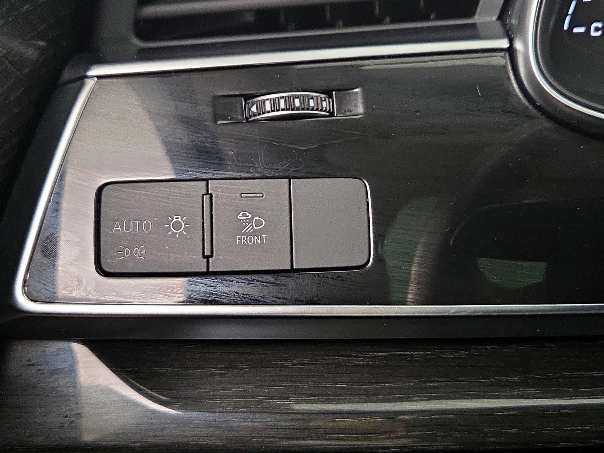 Thumbnail: 2022 Audi Q7 - 13