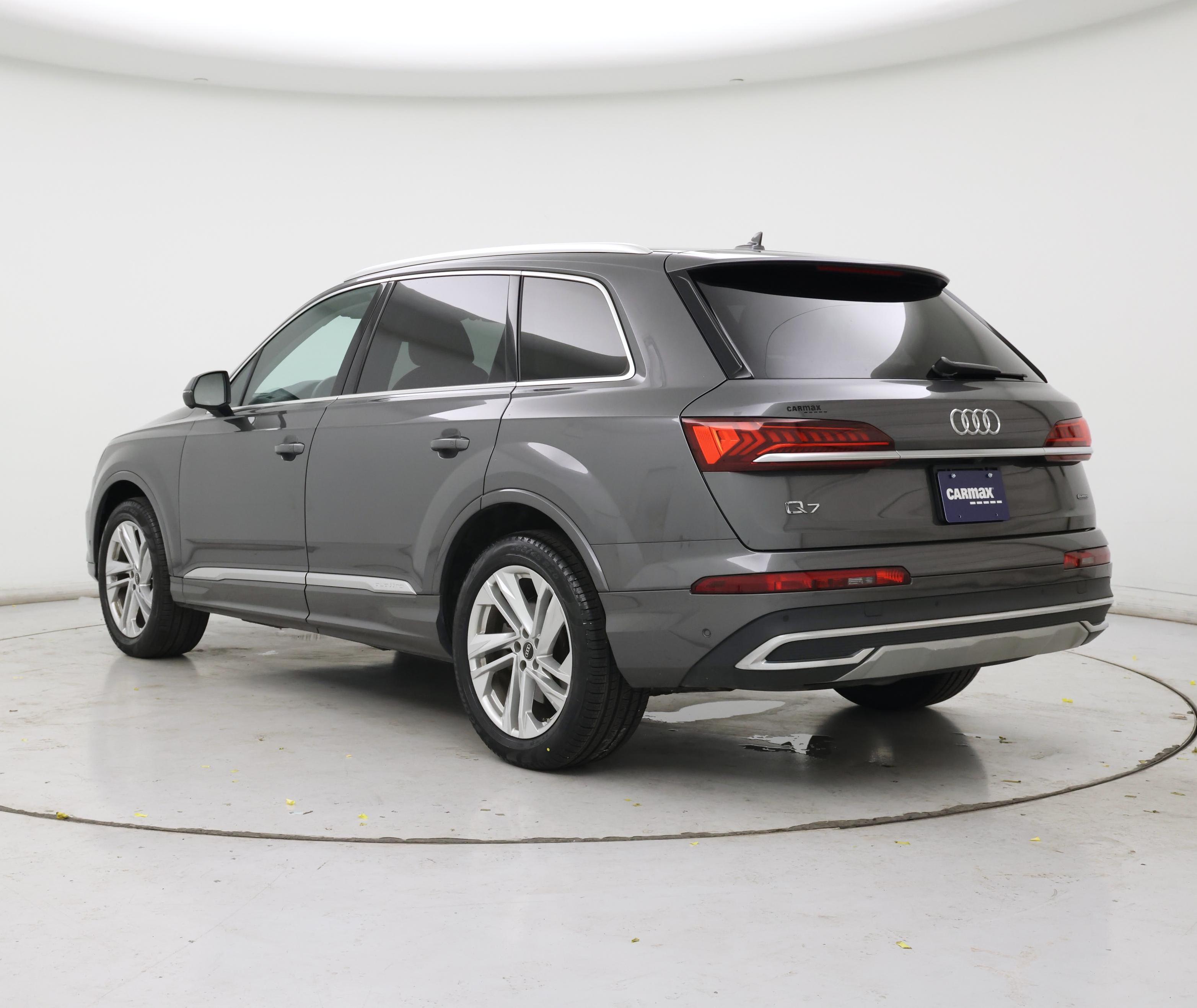 Thumbnail: 2022 Audi Q7 - 2