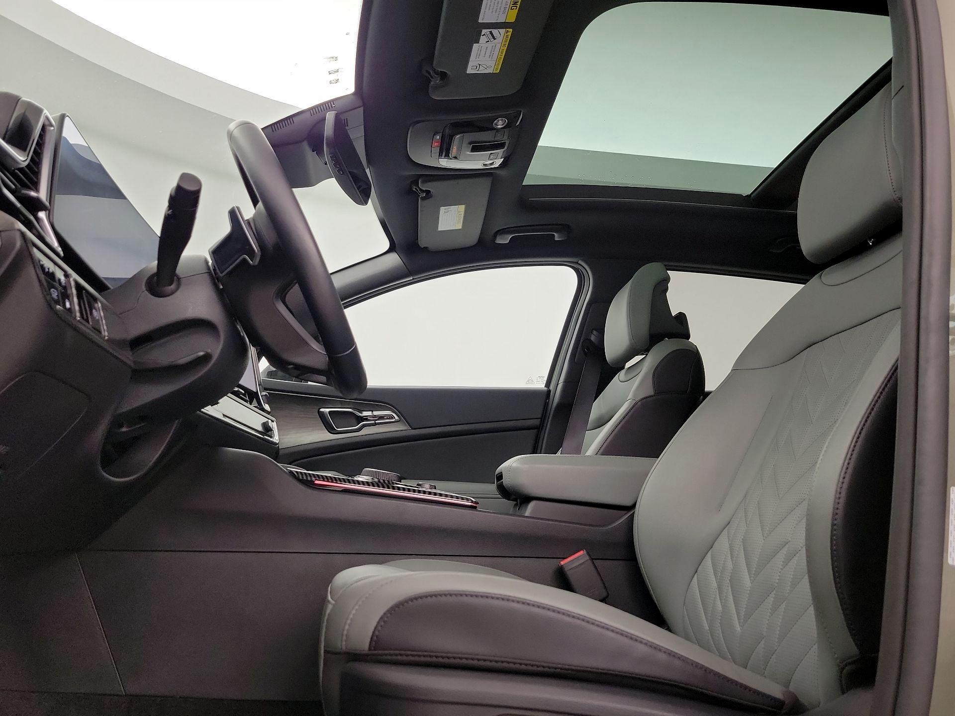 Thumbnail: 2024 Kia Sportage - 20