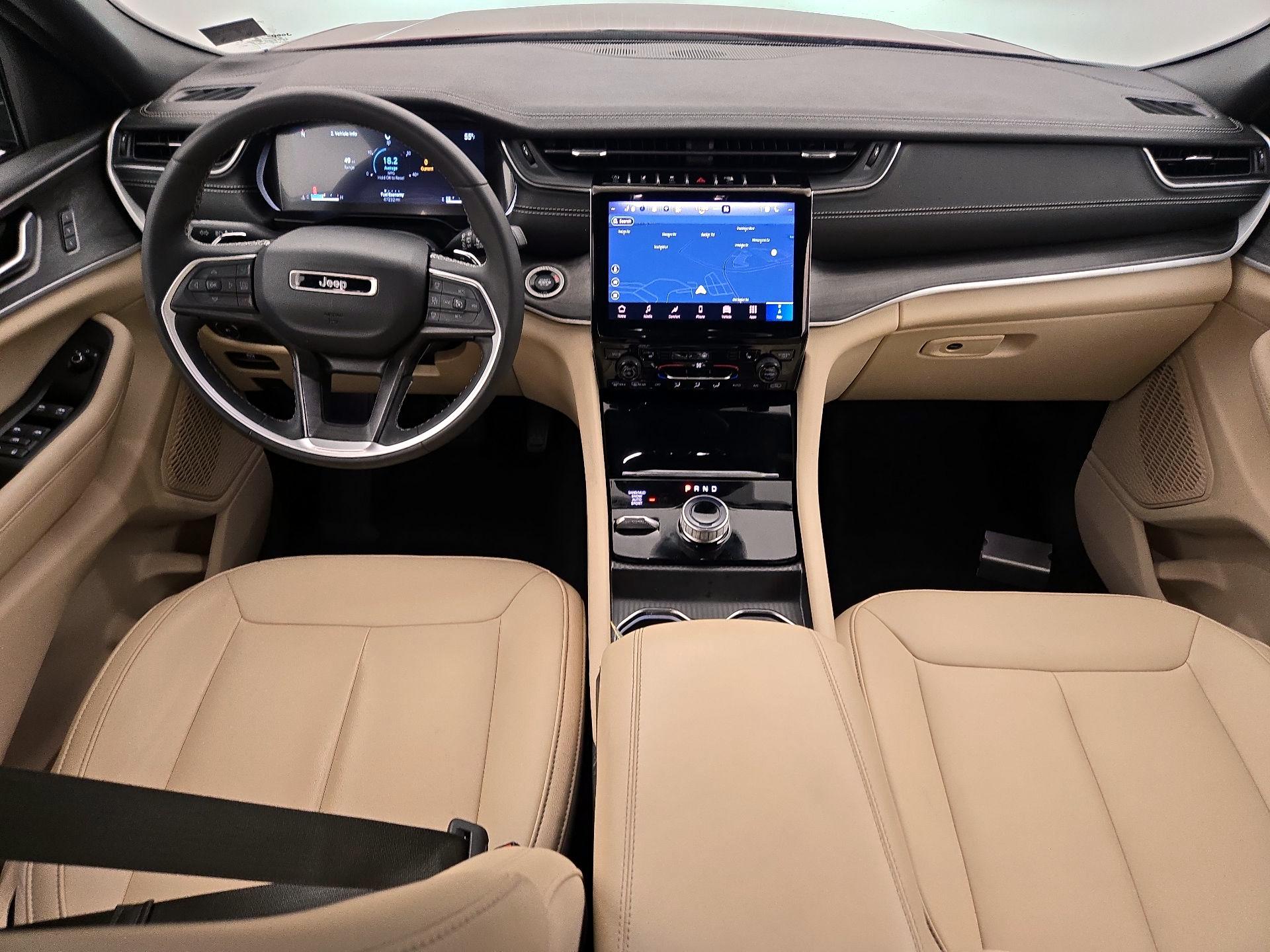 Thumbnail: 2024 Jeep Grand Cherokee - 9