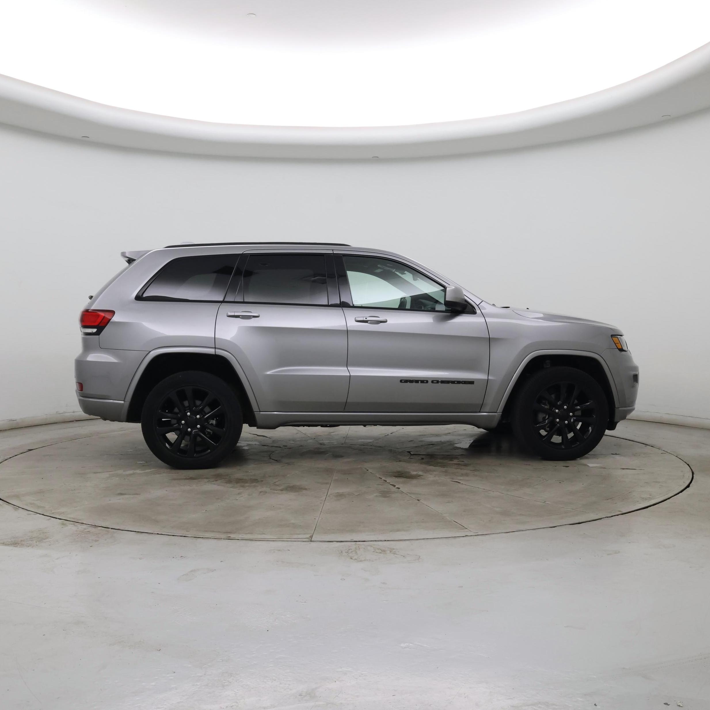 Thumbnail: 2021 Jeep Grand Cherokee - 7