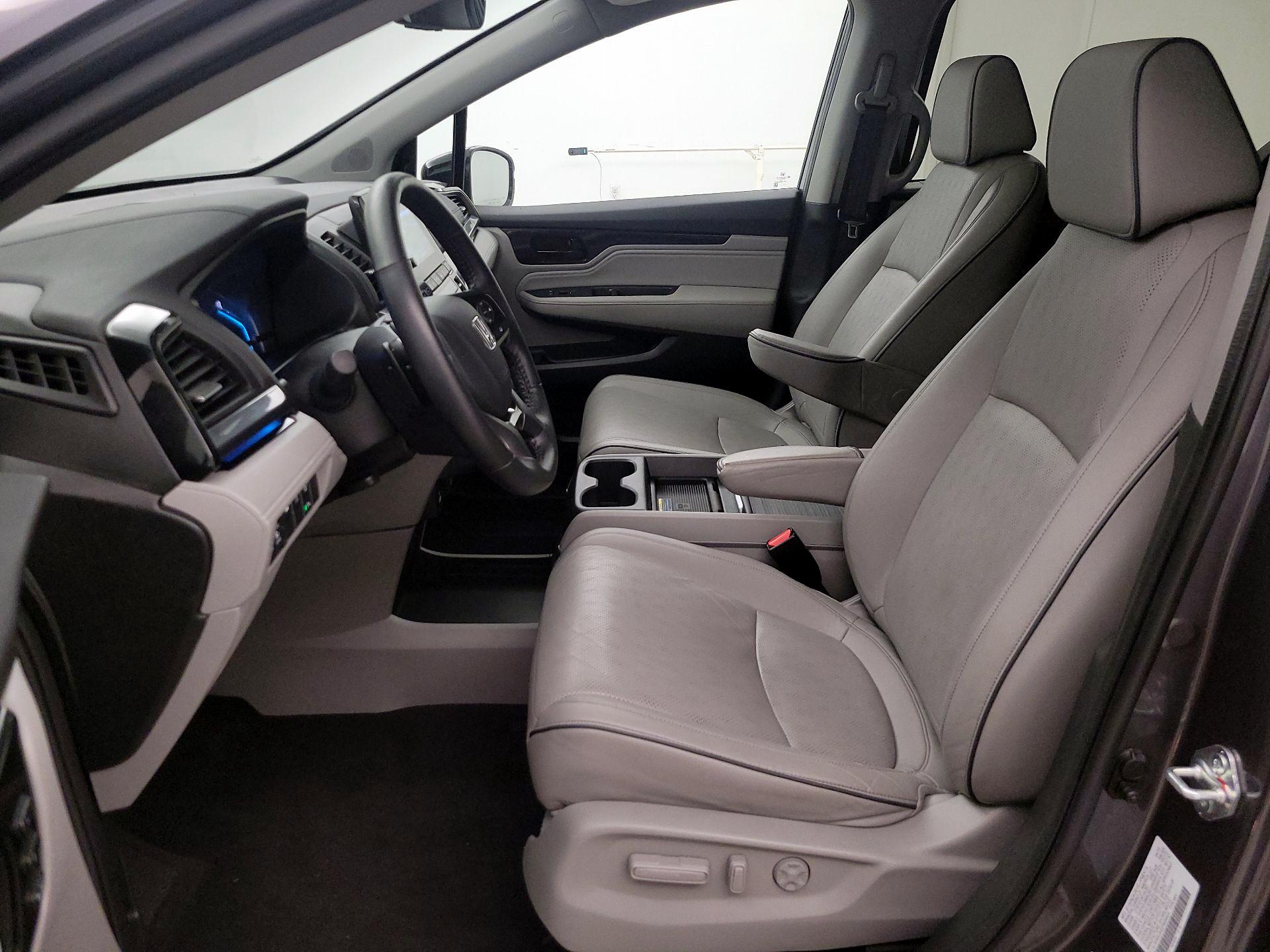 Thumbnail: 2023 Honda Odyssey - 11