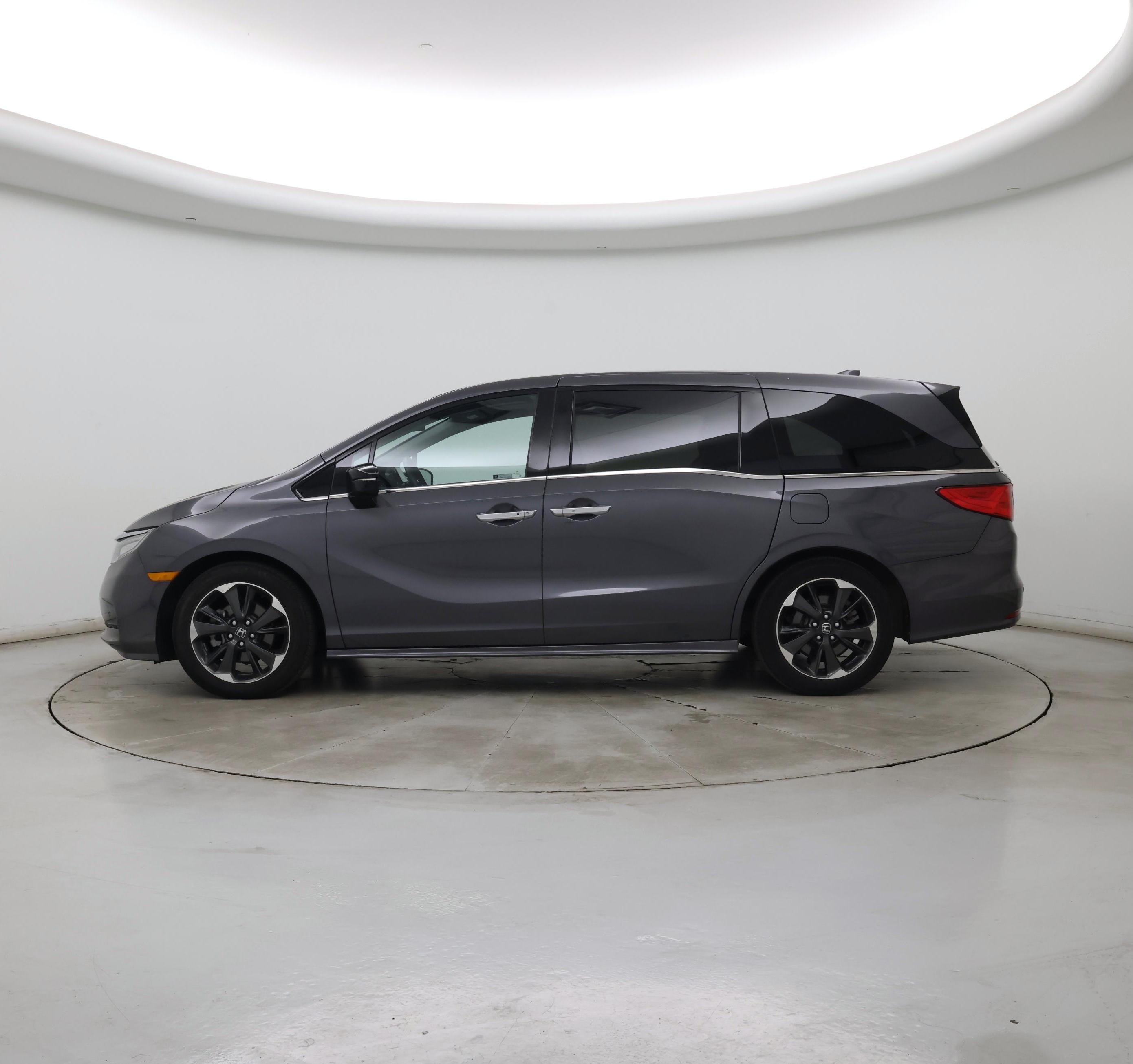 Thumbnail: 2023 Honda Odyssey - 3