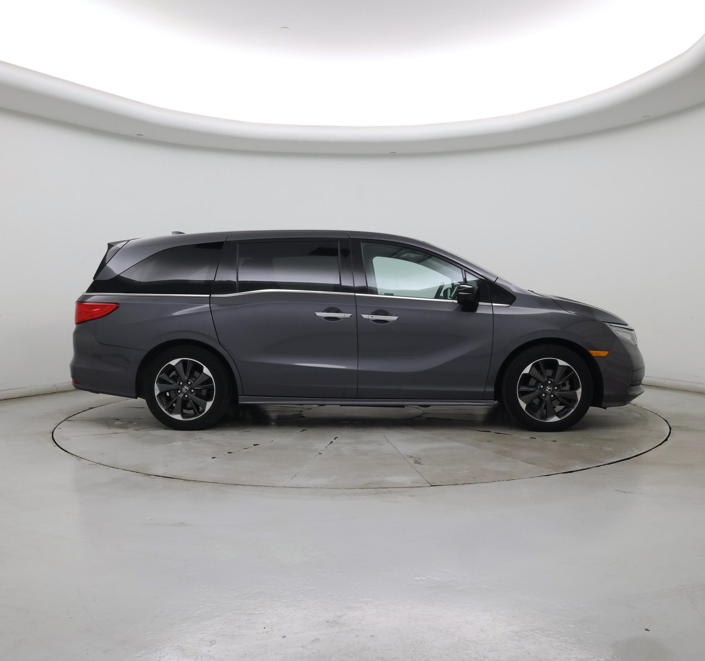 Thumbnail: 2023 Honda Odyssey - 7