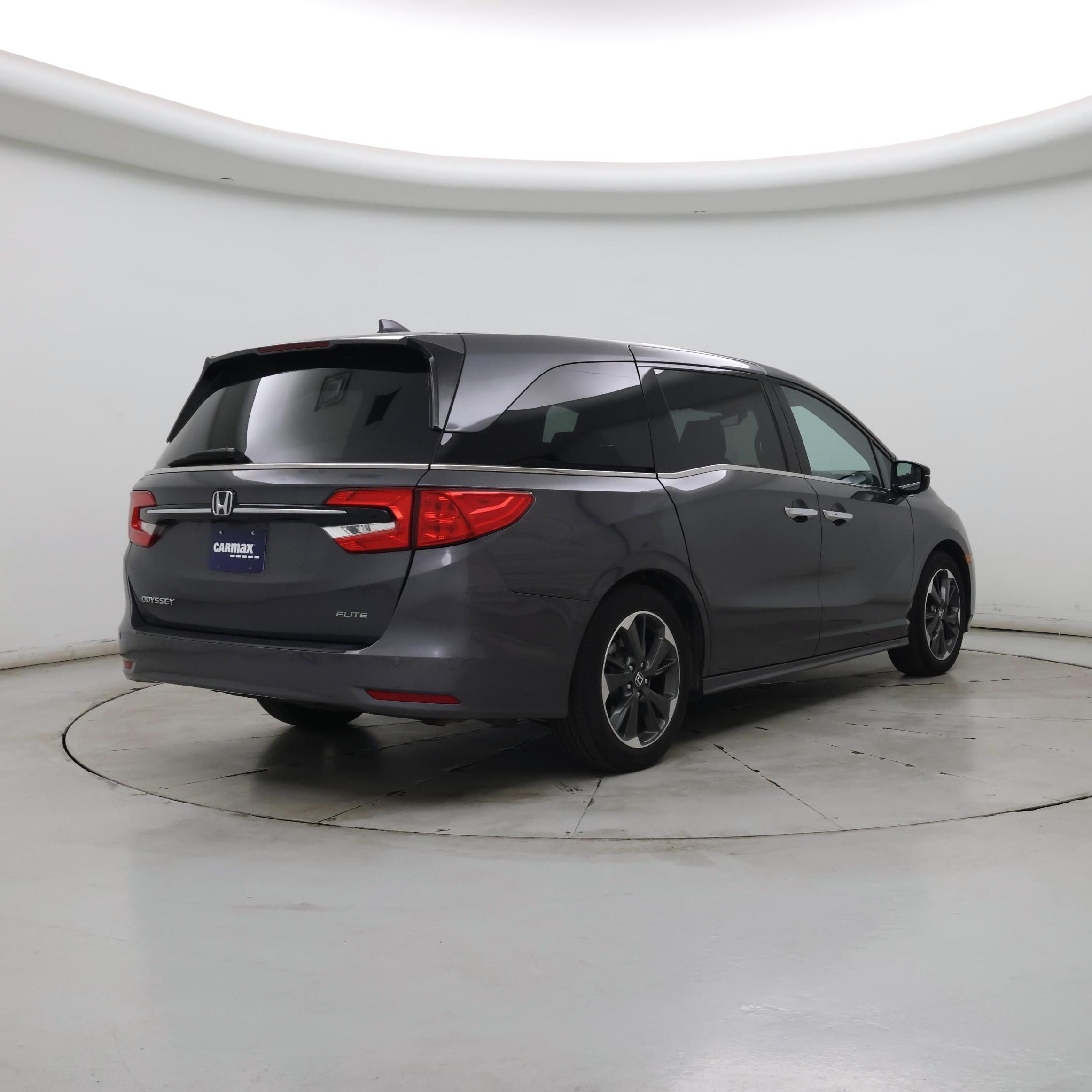 Thumbnail: 2023 Honda Odyssey - 8