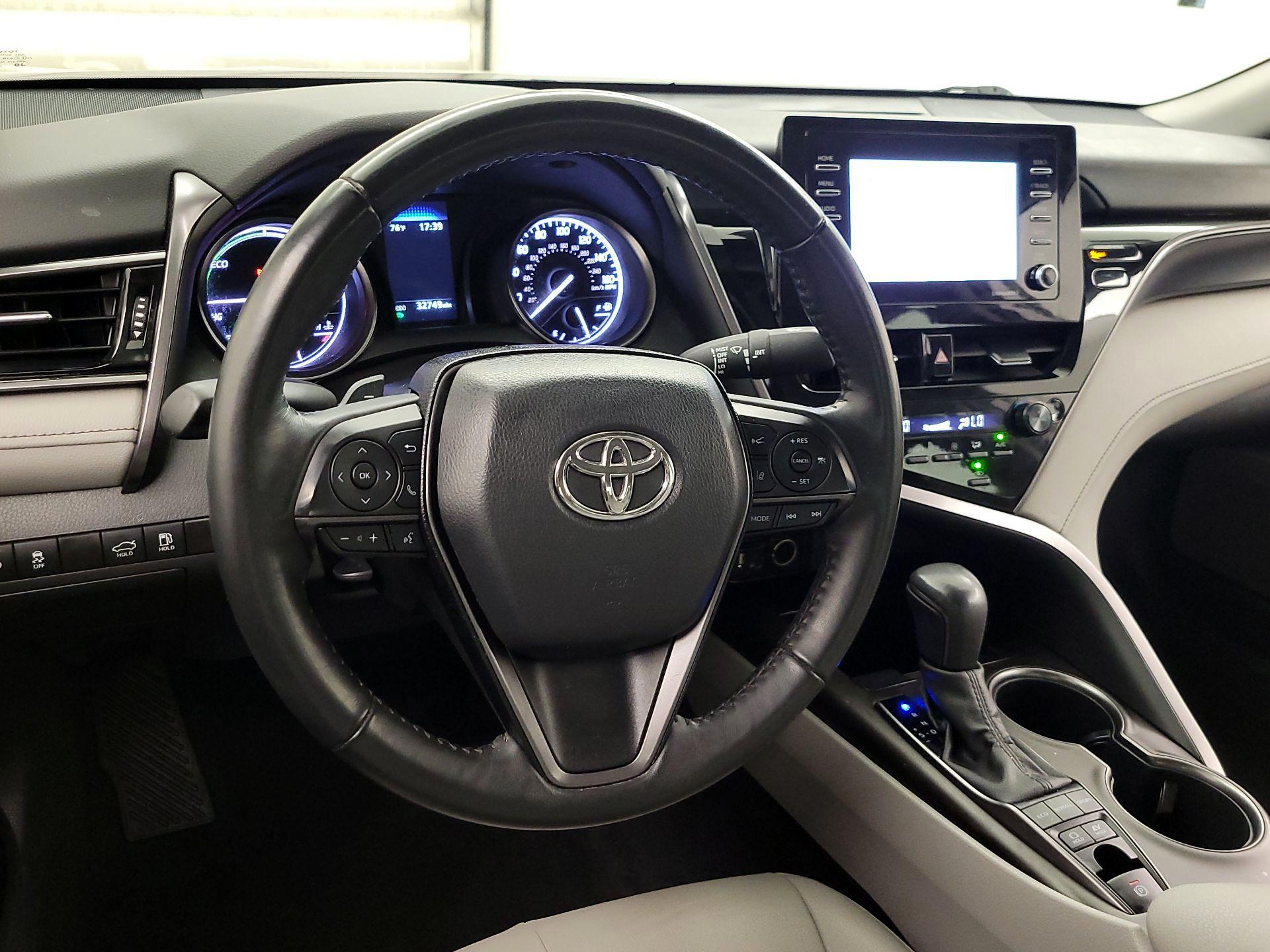 Thumbnail: 2024 Toyota Camry - 10