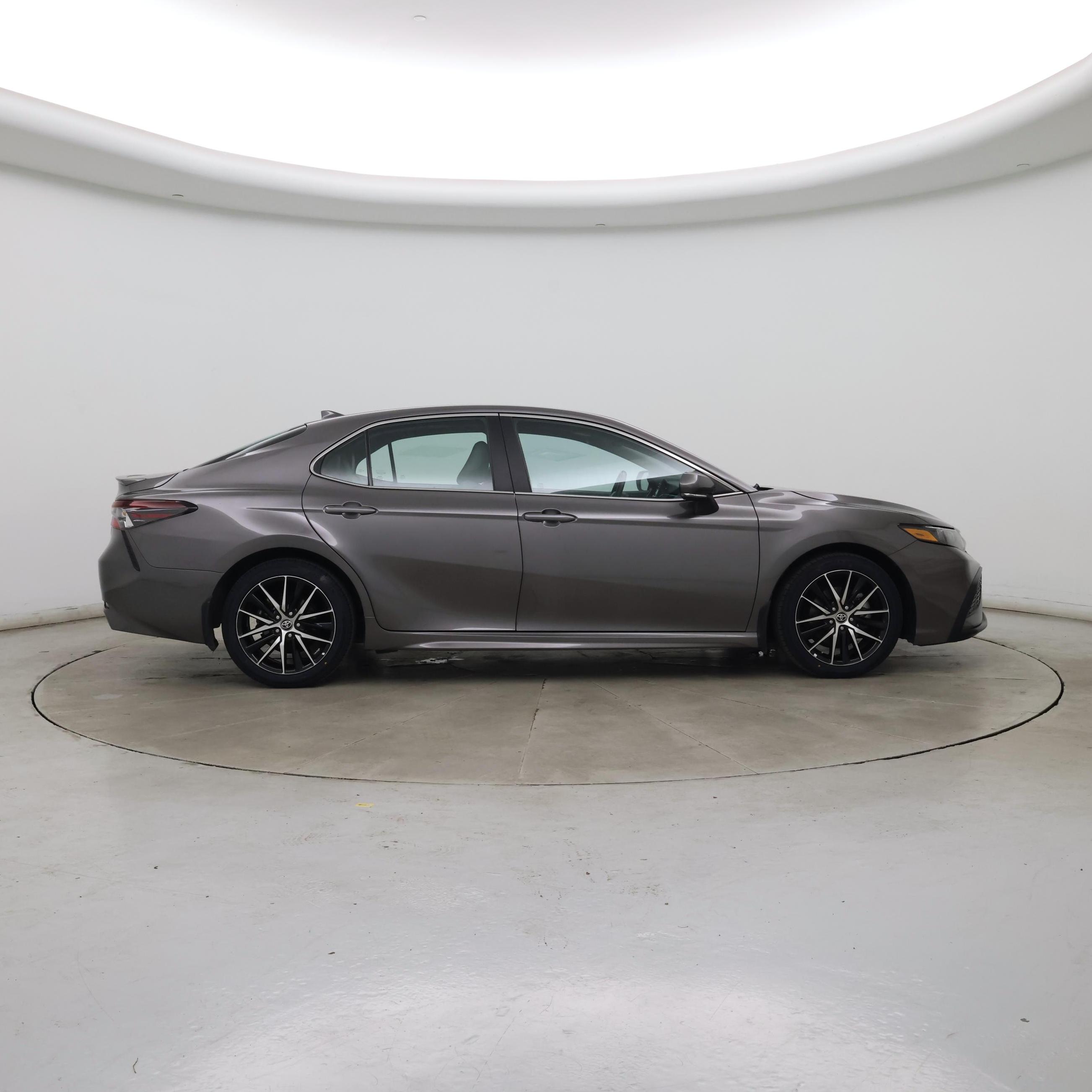 Thumbnail: 2024 Toyota Camry - 7