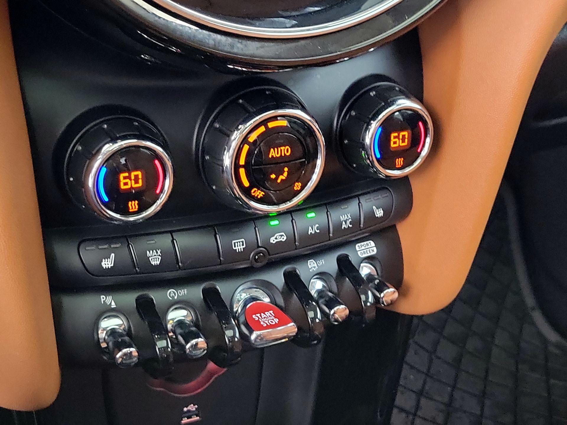 Thumbnail: 2024 MINI Cooper Hardtop - 17