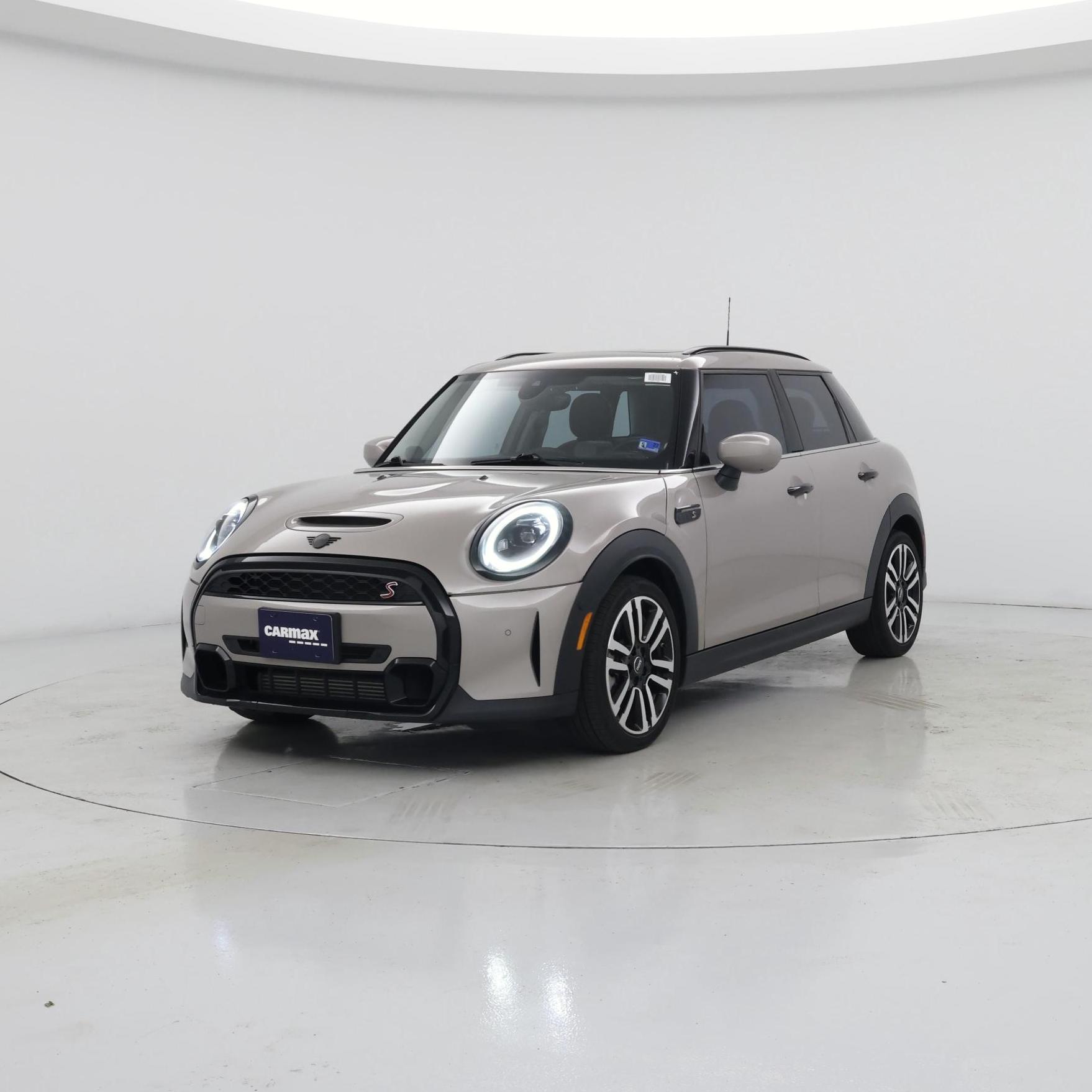 Thumbnail: 2024 MINI Cooper Hardtop - 4