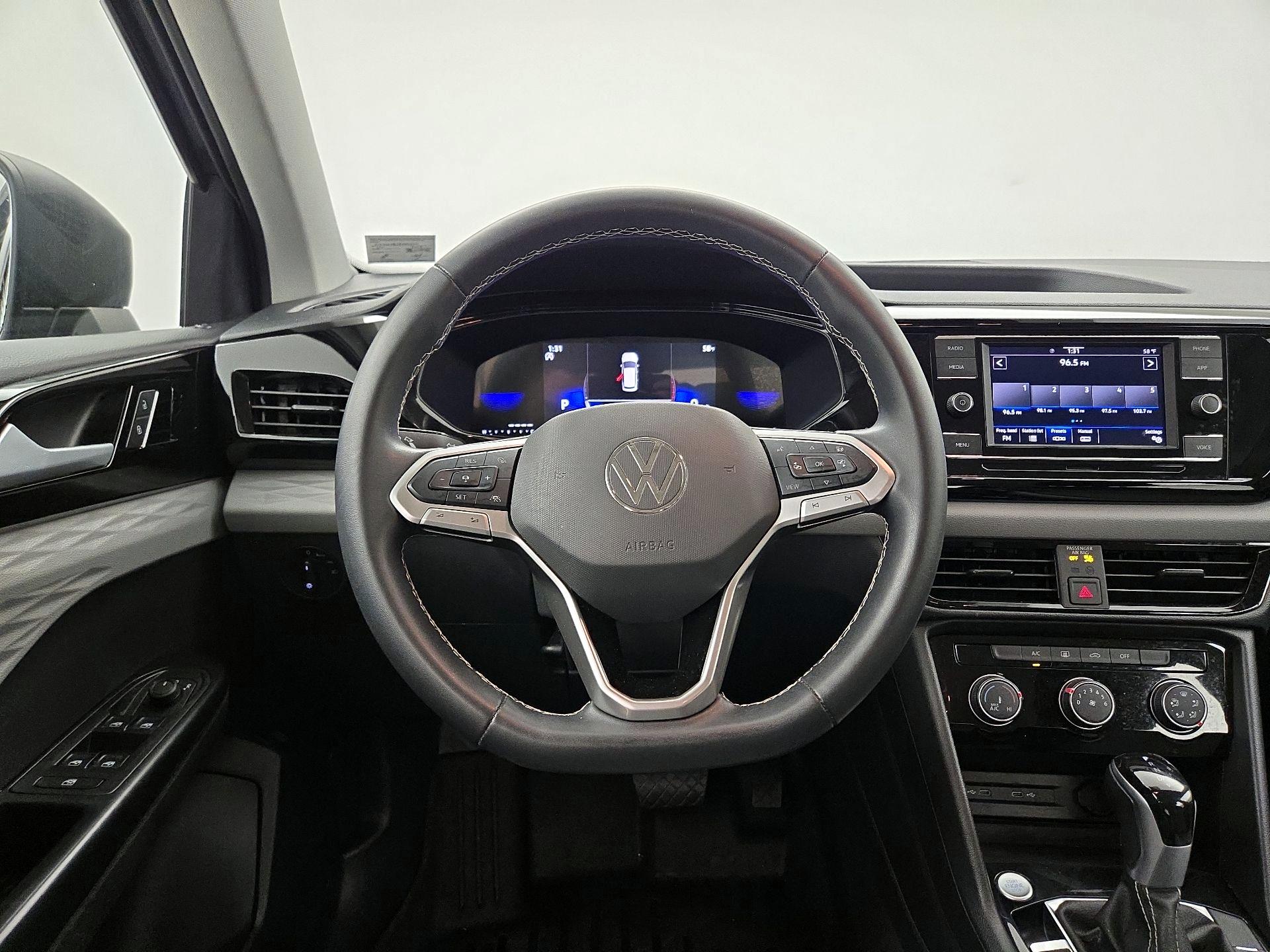 Thumbnail: 2024 Volkswagen Taos - 10