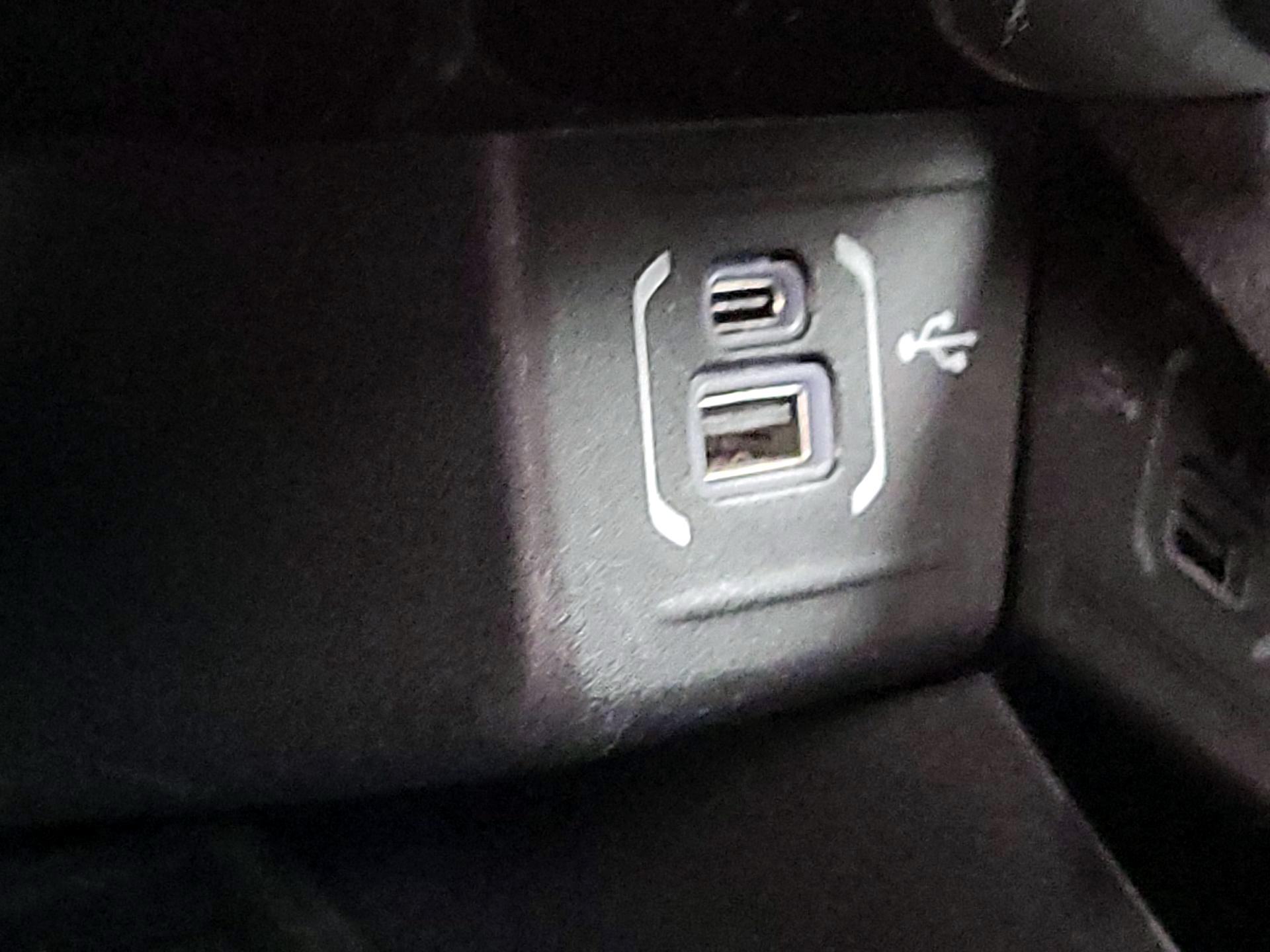 Thumbnail: 2023 Jeep Compass - 18