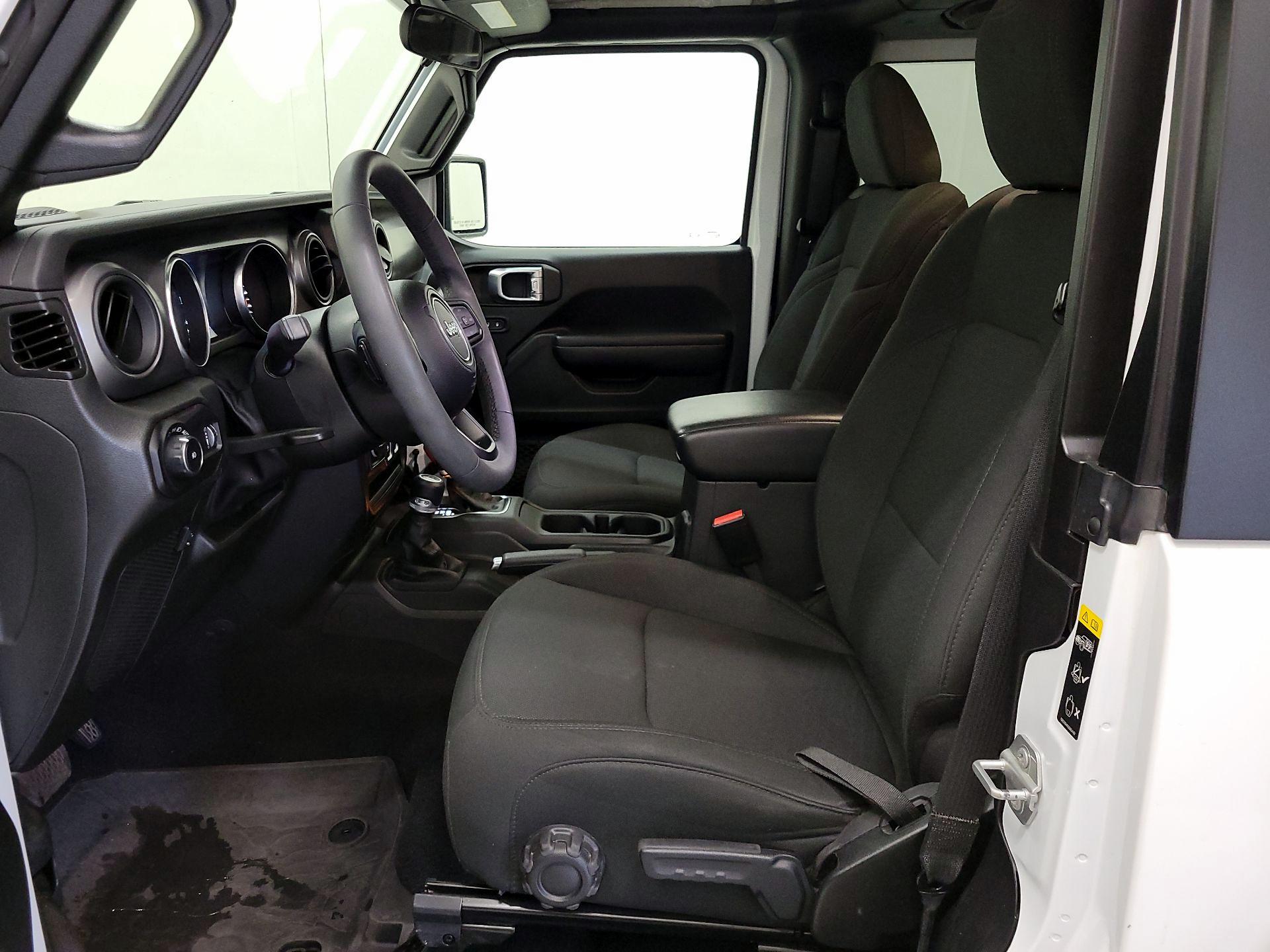 Thumbnail: 2023 Jeep Wrangler - 11
