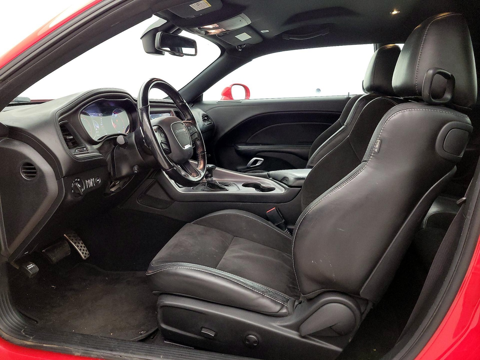 2022 Dodge Challenger R/T - Photo 12
