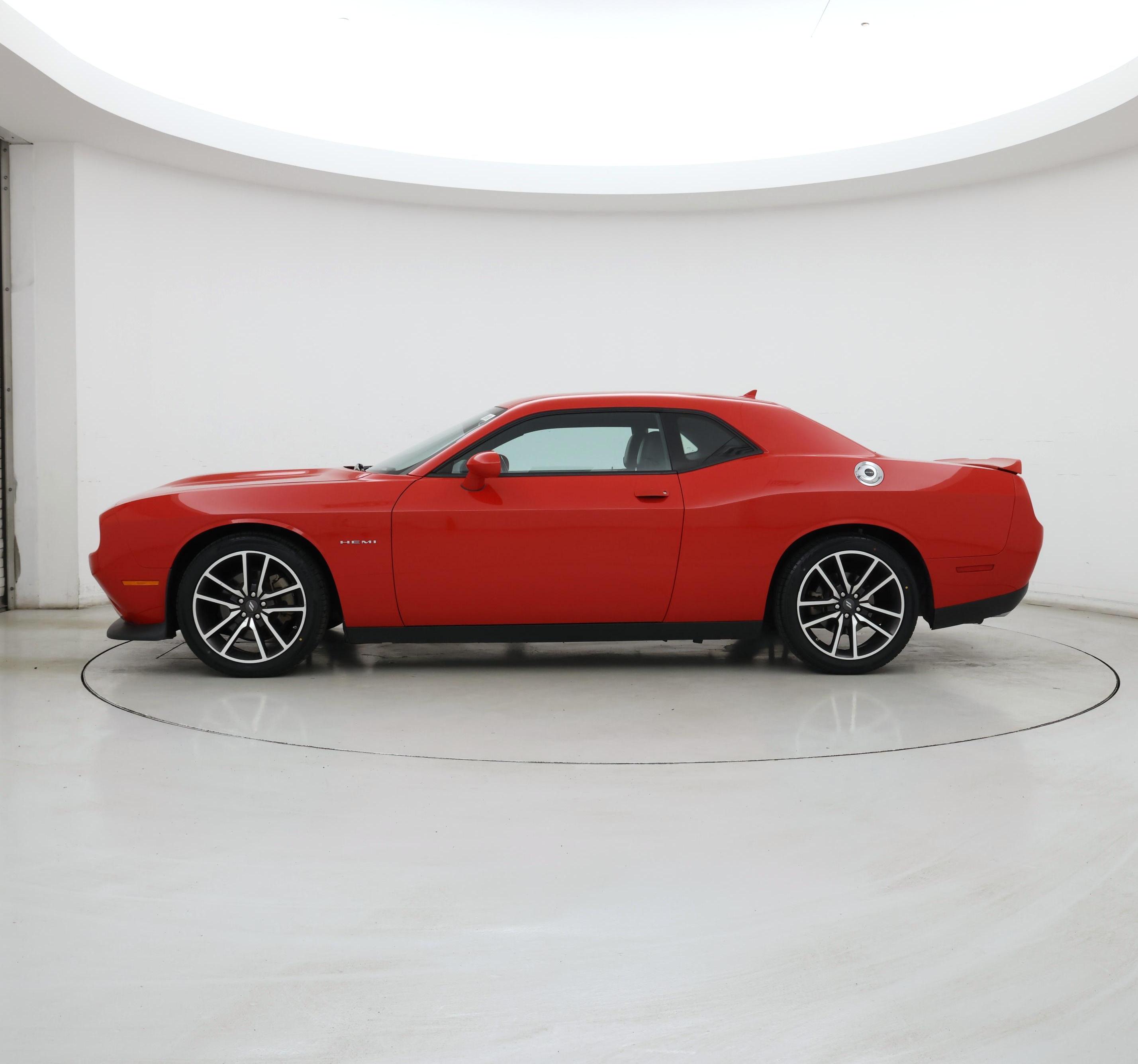 Thumbnail: 2022 Dodge Challenger - 3