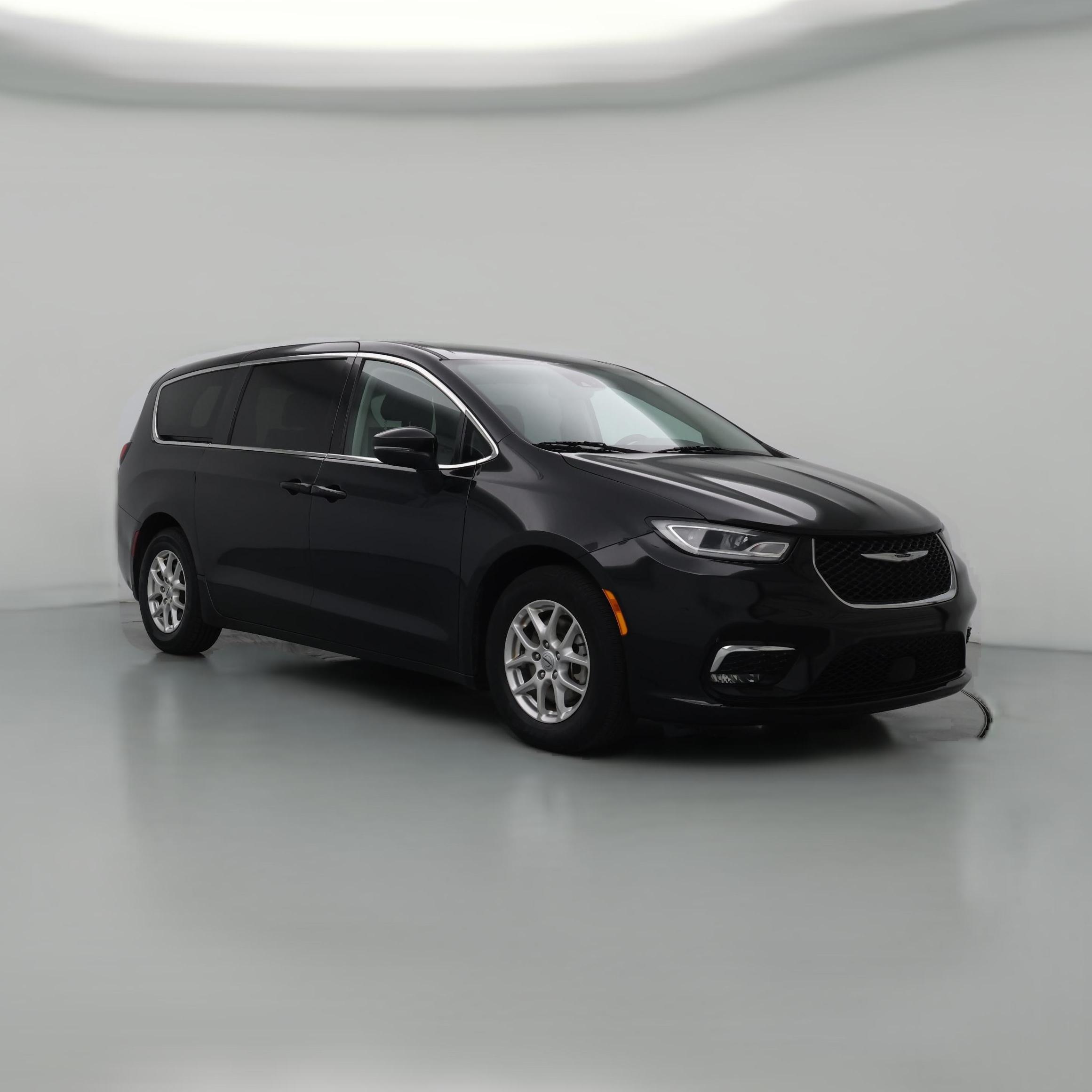 Thumbnail: 2023 Chrysler Pacifica - 1