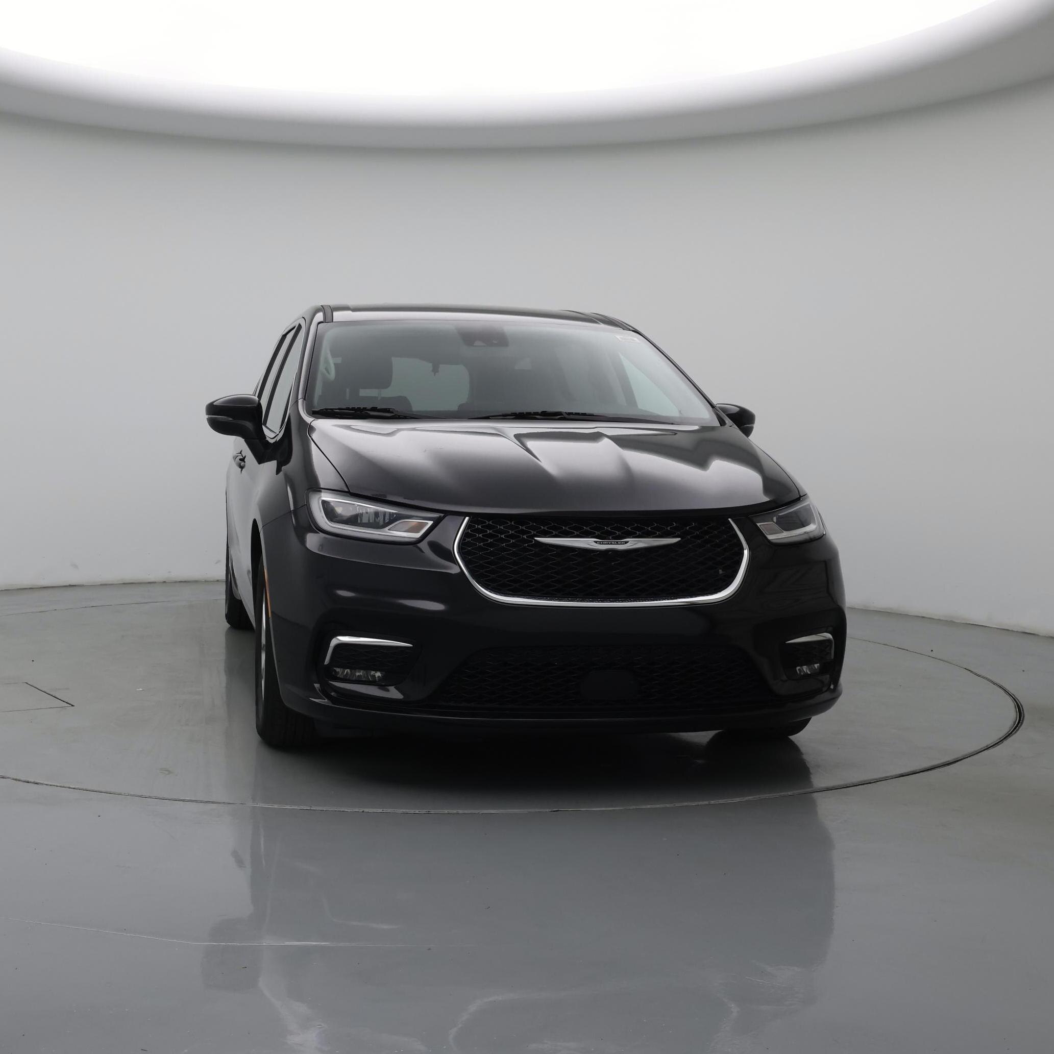 Thumbnail: 2023 Chrysler Pacifica - 5