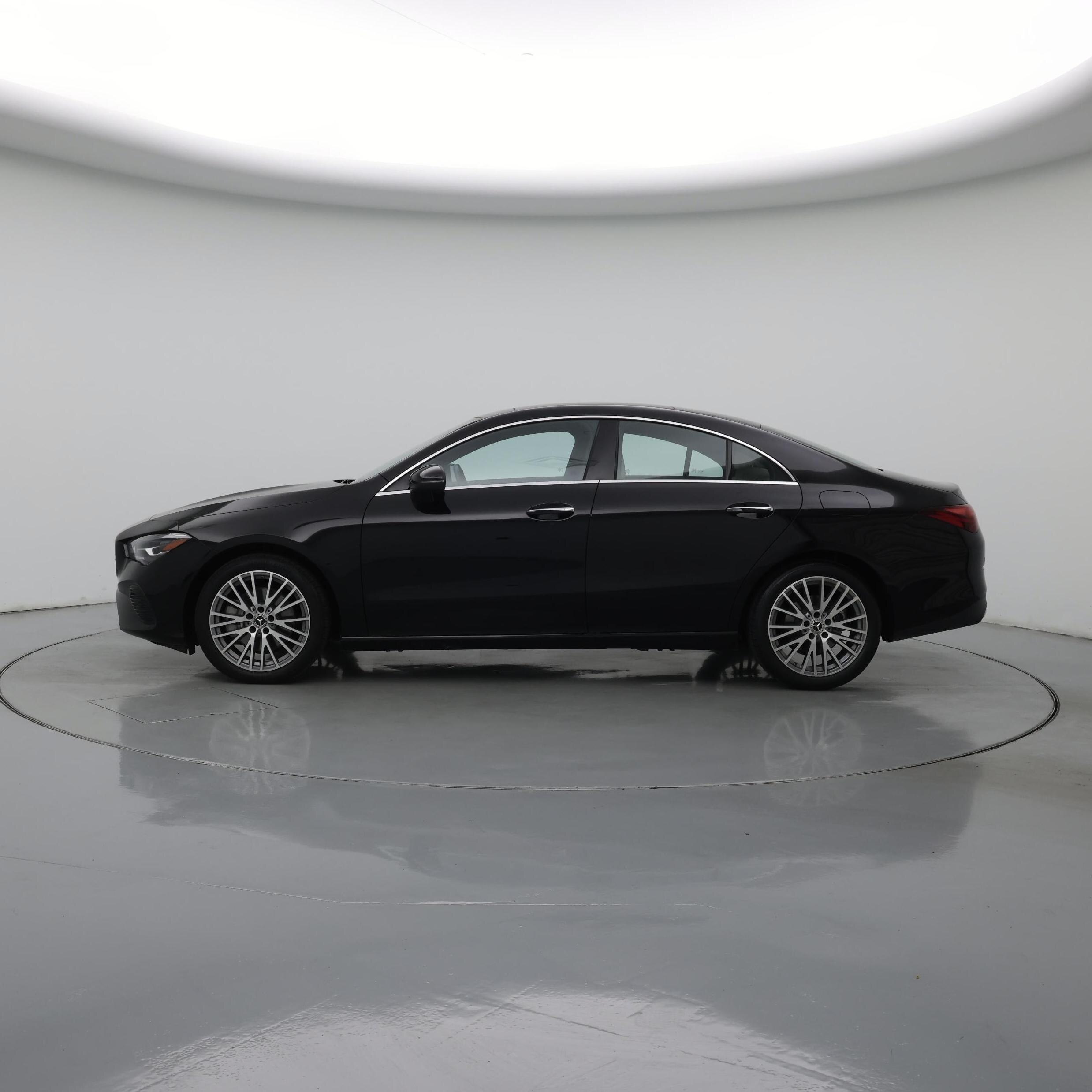 Thumbnail: 2025 Mercedes-Benz CLA - 3