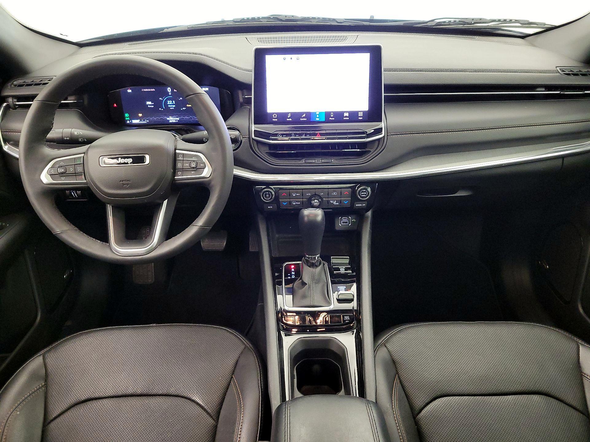 Thumbnail: 2023 Jeep Compass - 9