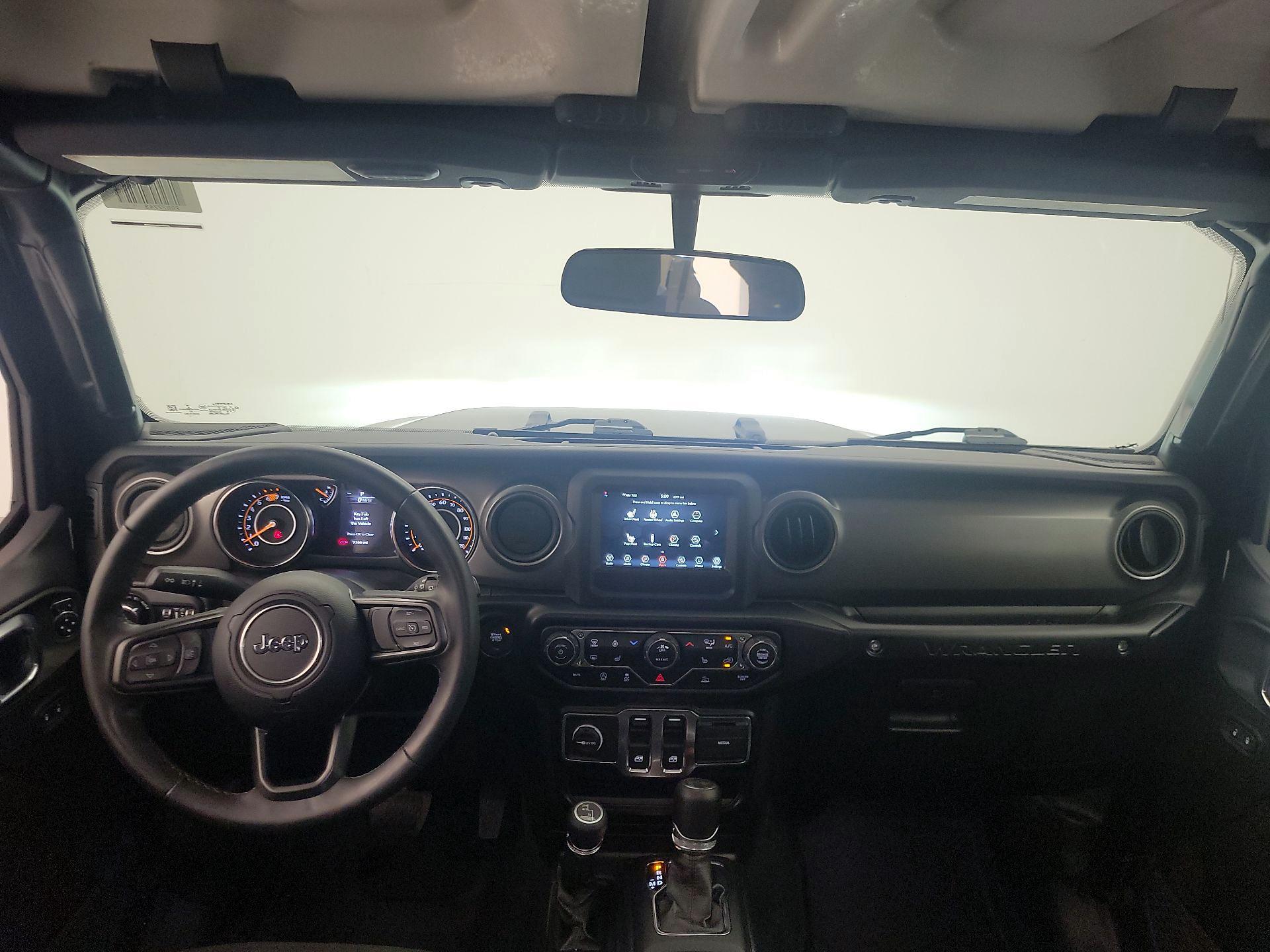 Thumbnail: 2022 Jeep Wrangler - 9