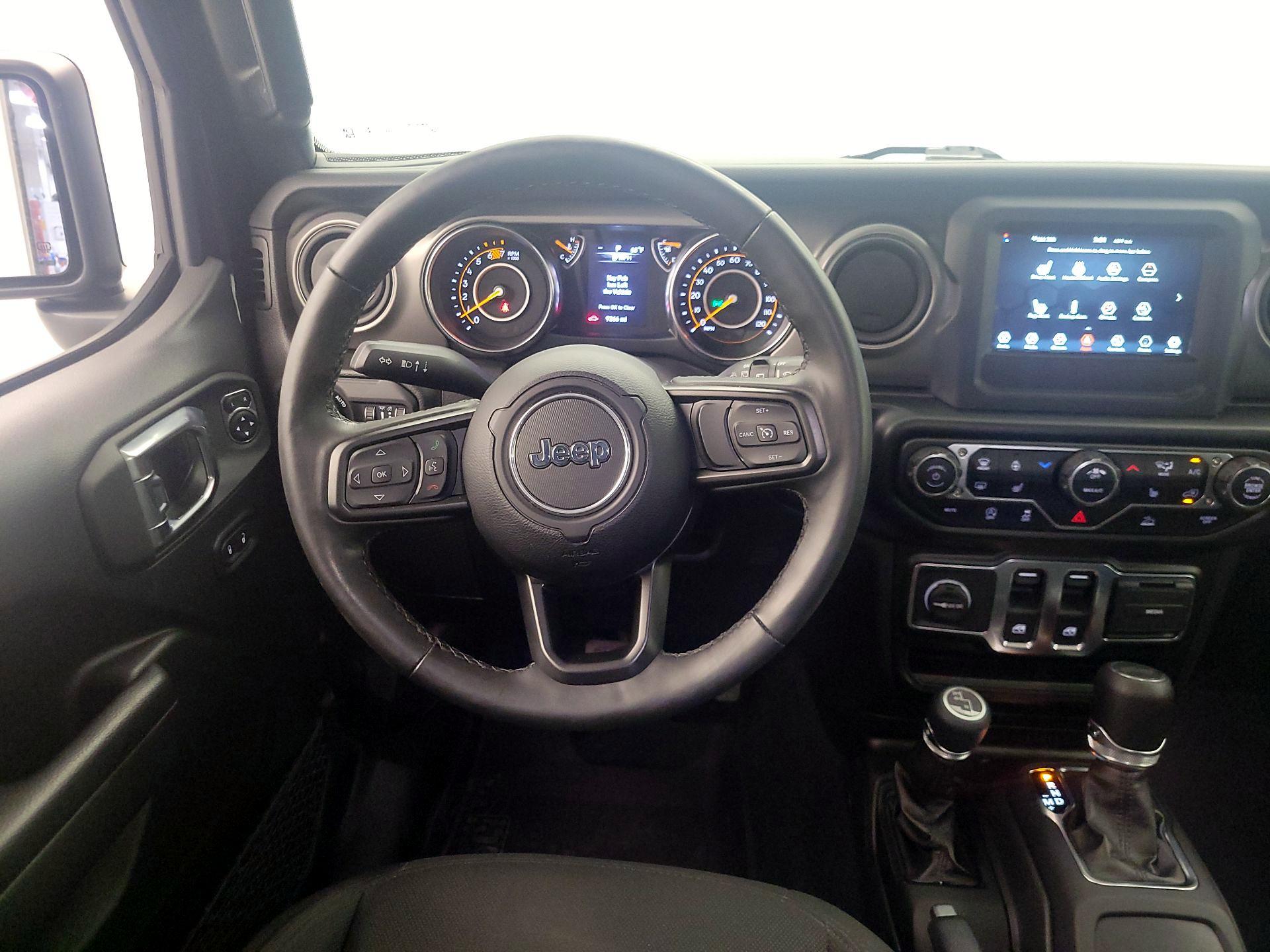 Thumbnail: 2022 Jeep Wrangler - 10