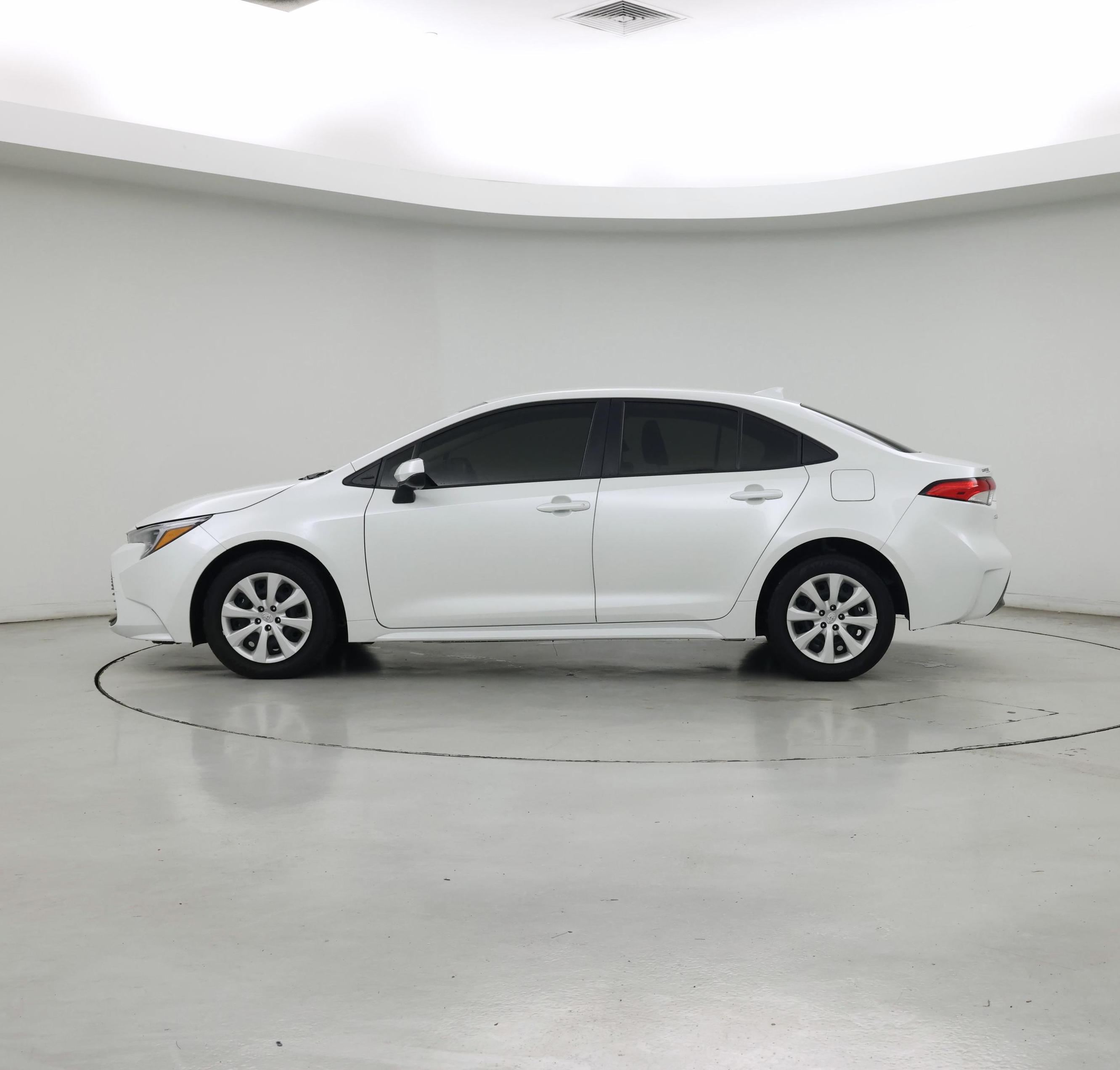 Thumbnail: 2024 Toyota Corolla - 3