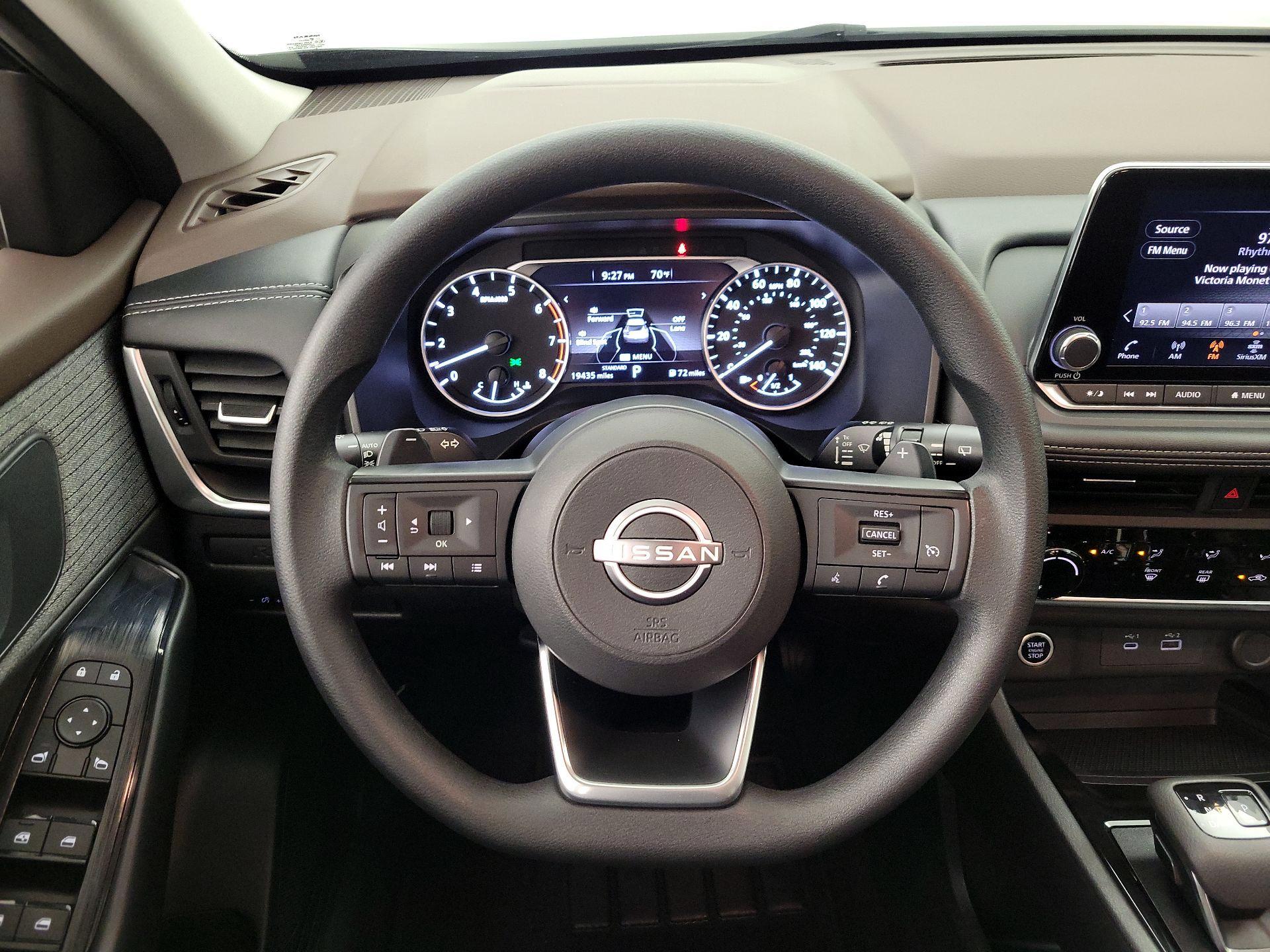 Thumbnail: 2023 Nissan Rogue - 10