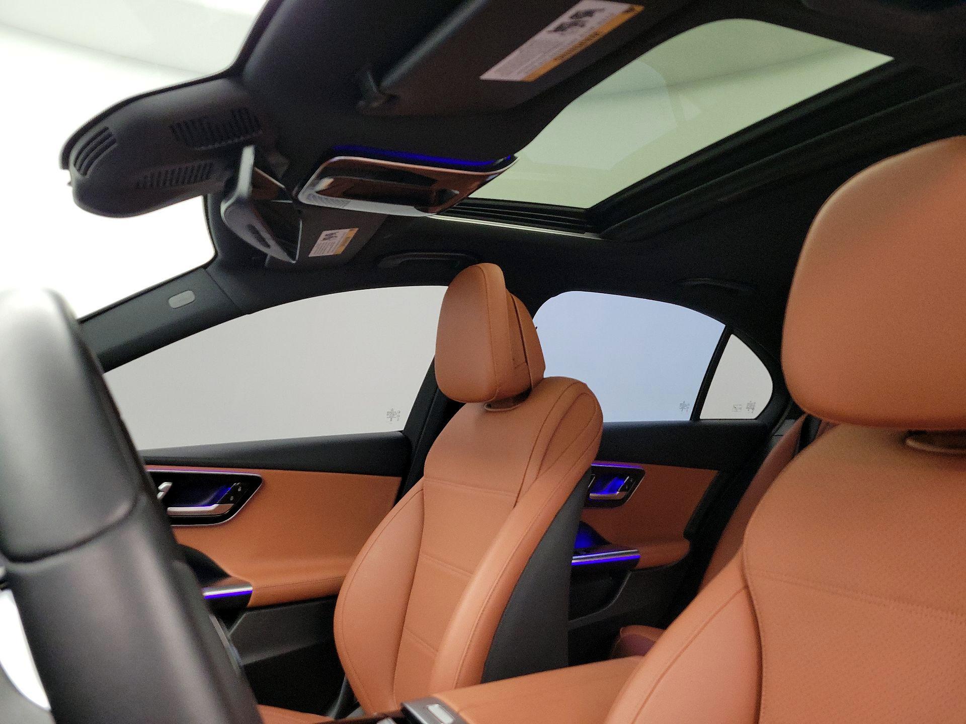 Thumbnail: 2025 Mercedes-Benz C-Class - 18