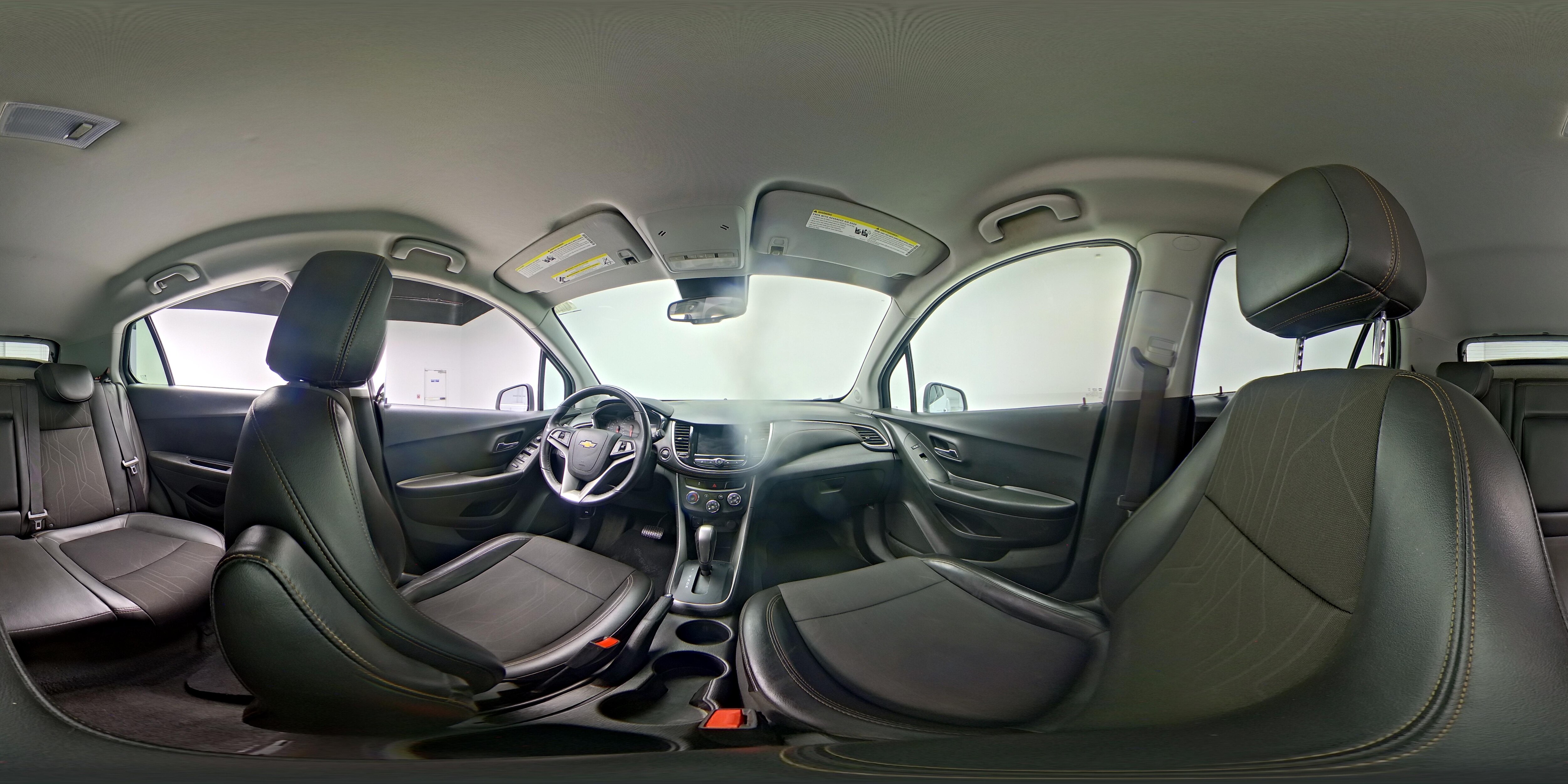 2022 Chevrolet Trax LT - Photo 24