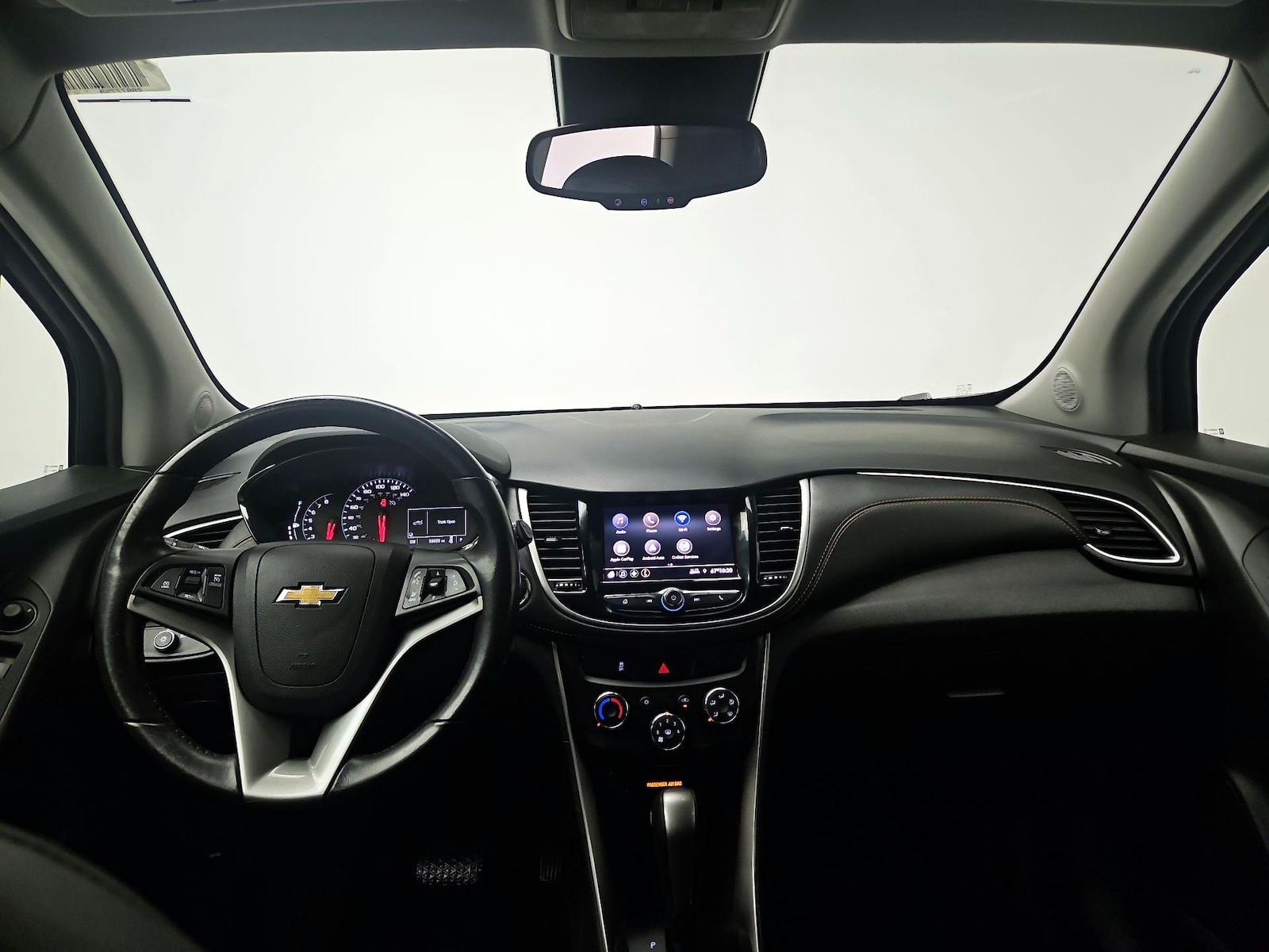 2022 Chevrolet Trax LT - Photo 10
