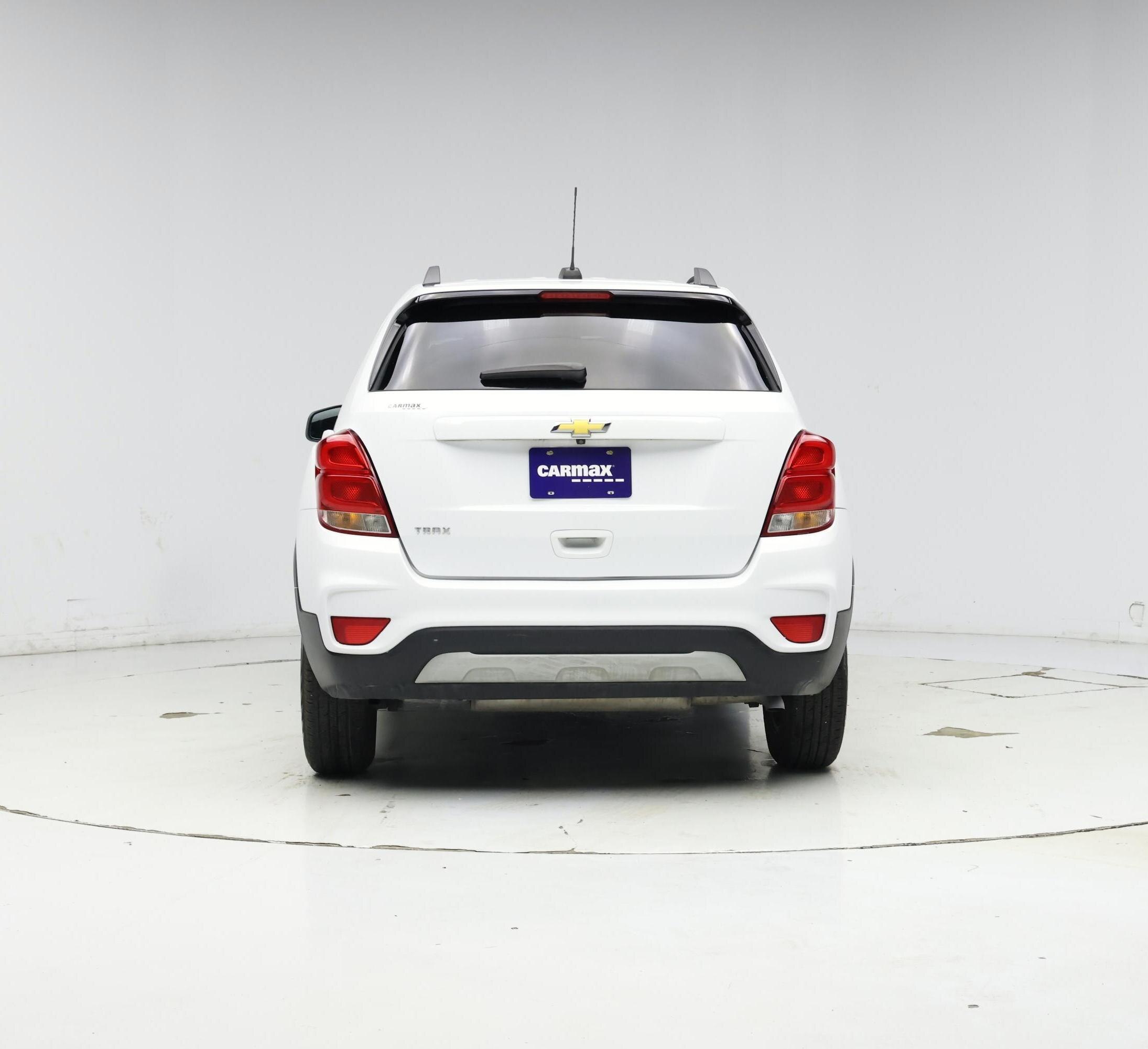 Thumbnail: 2022 Chevrolet Trax - 6