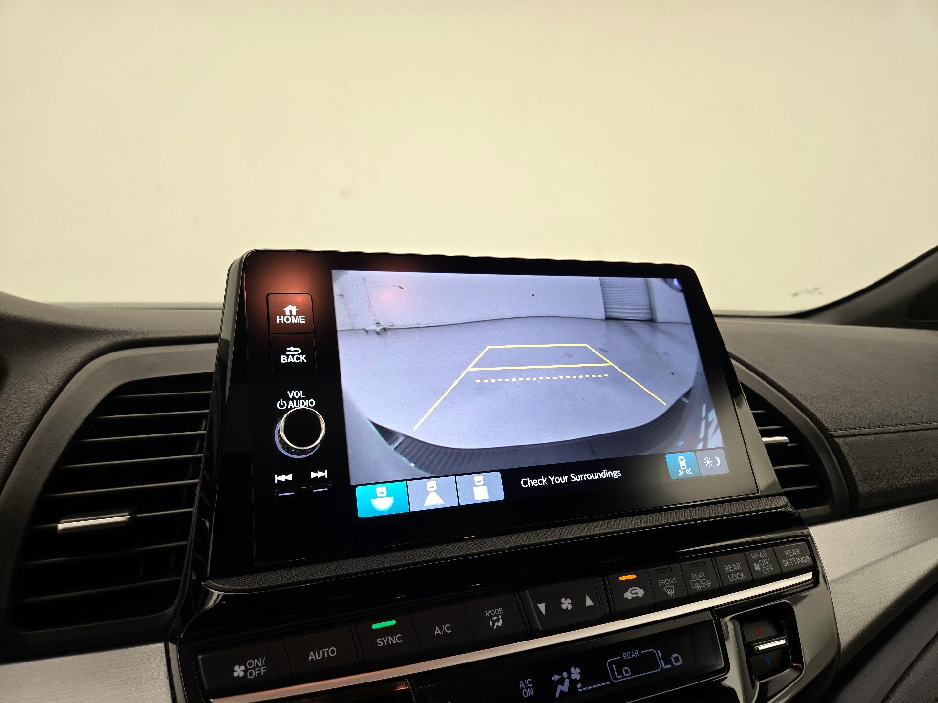 Thumbnail: 2025 Honda Odyssey - 14