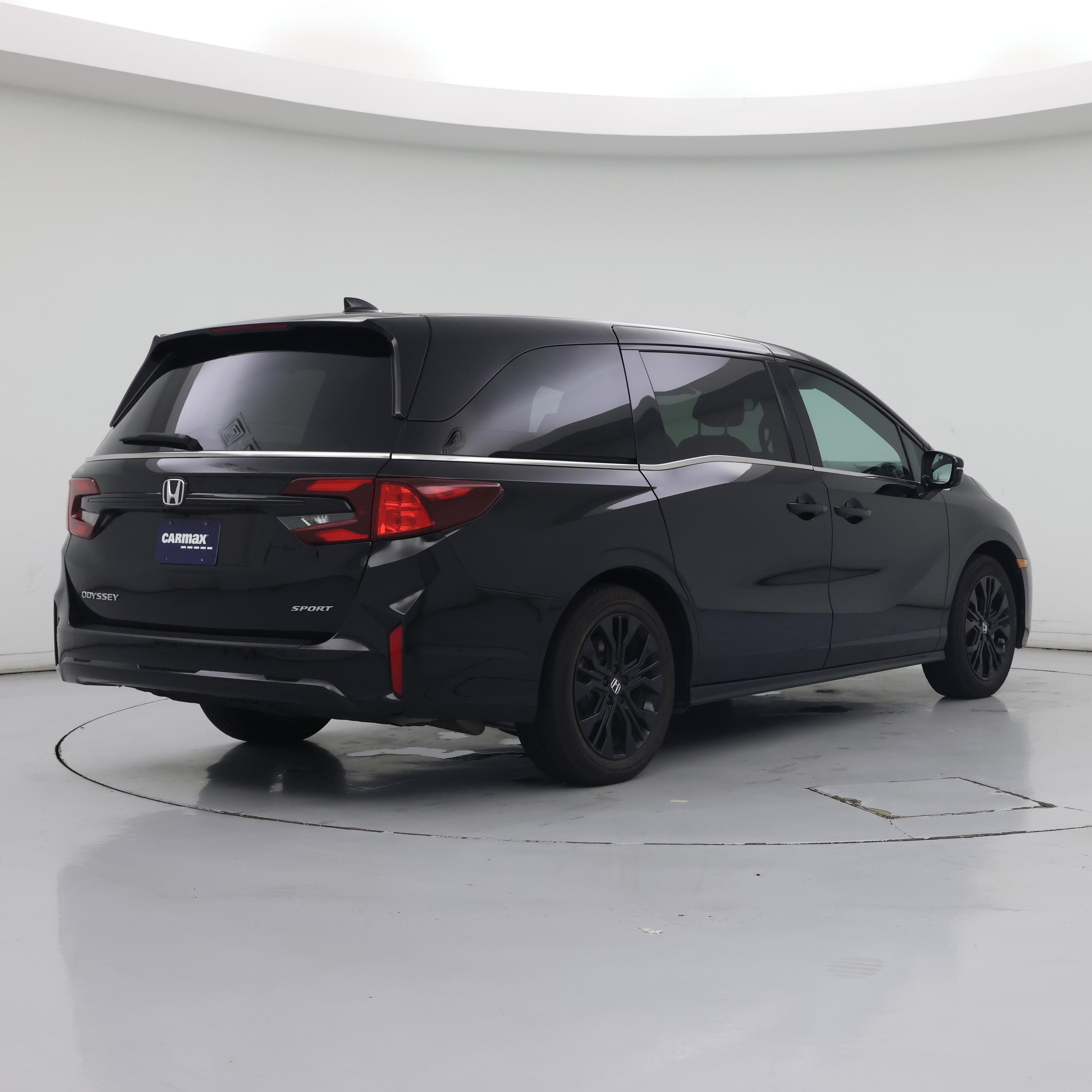 Thumbnail: 2025 Honda Odyssey - 8