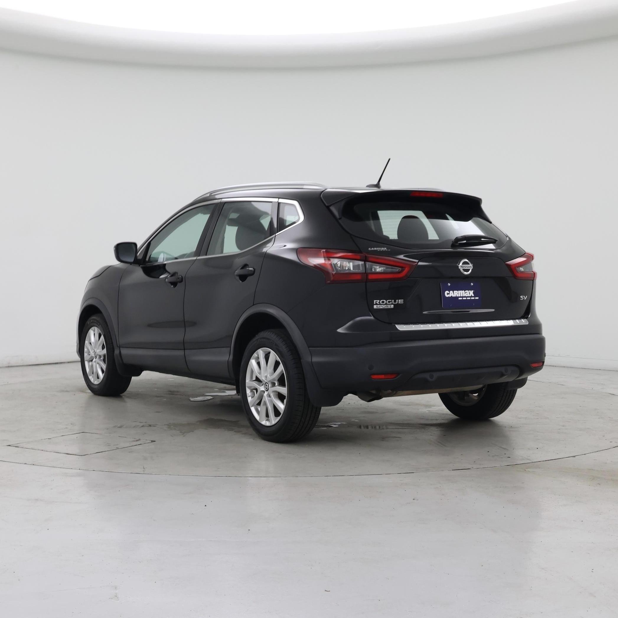 Thumbnail: 2021 Nissan Rogue Sport - 2