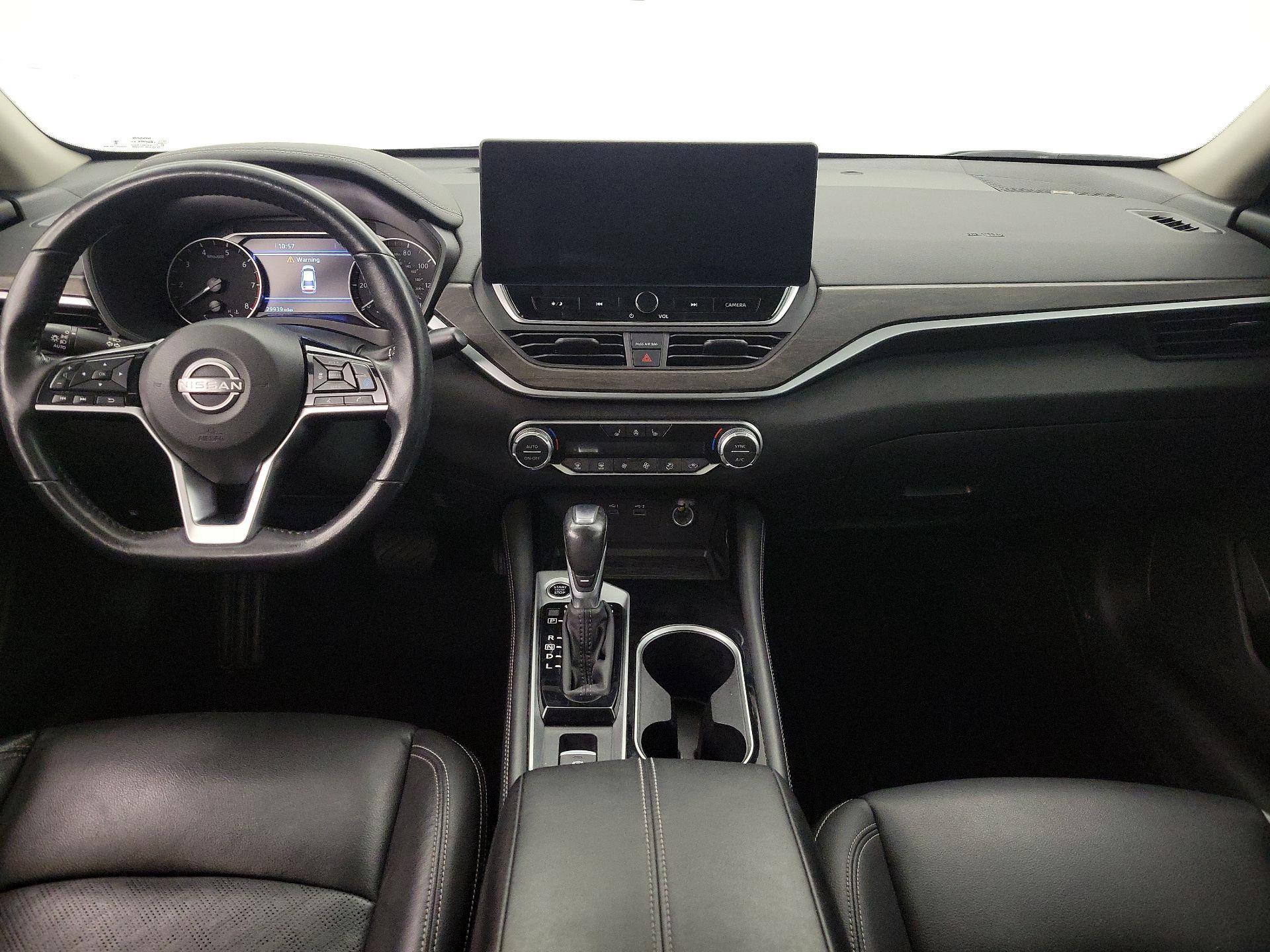 Thumbnail: 2023 Nissan Altima - 9