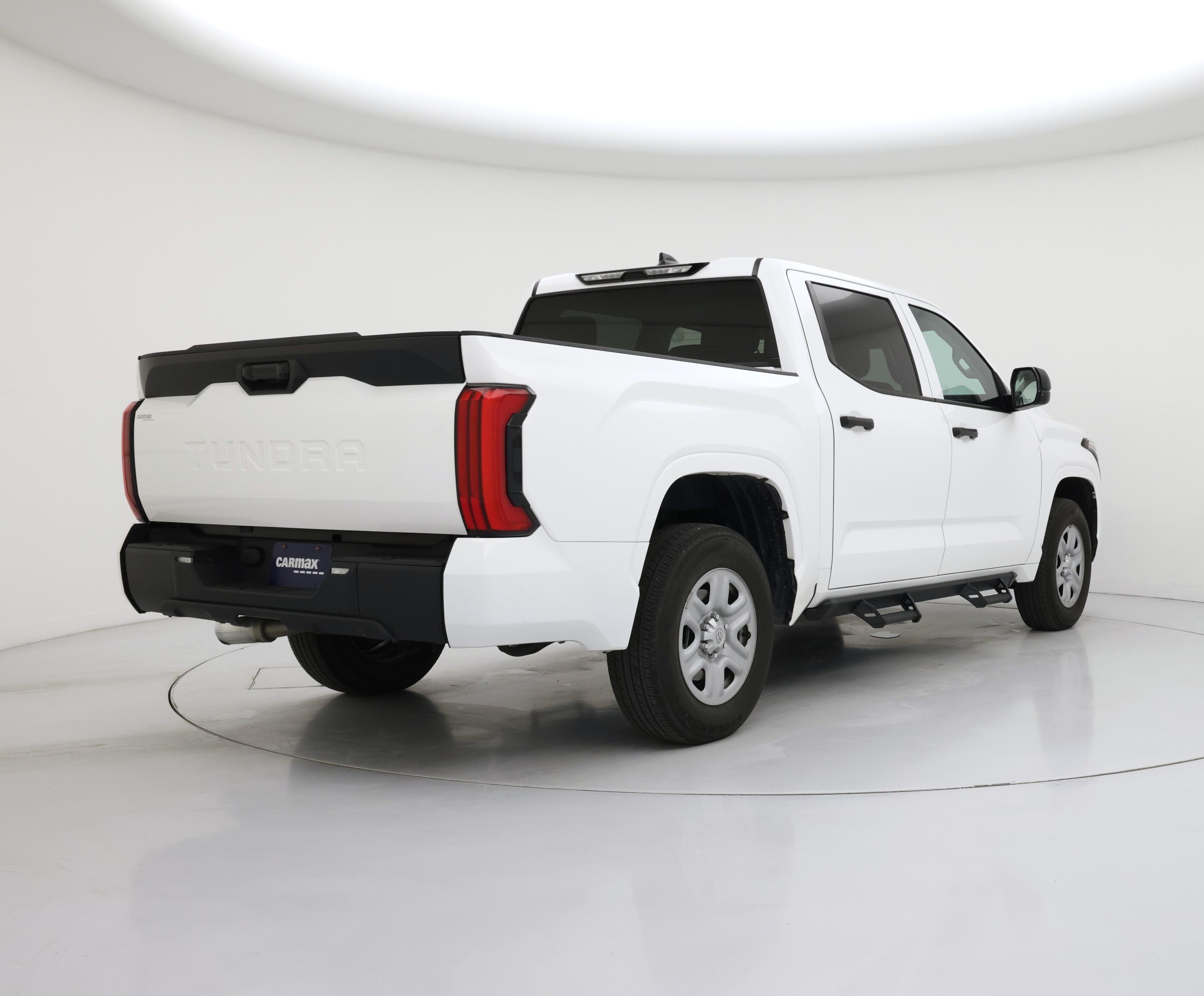 Thumbnail: 2023 Toyota Tundra - 8