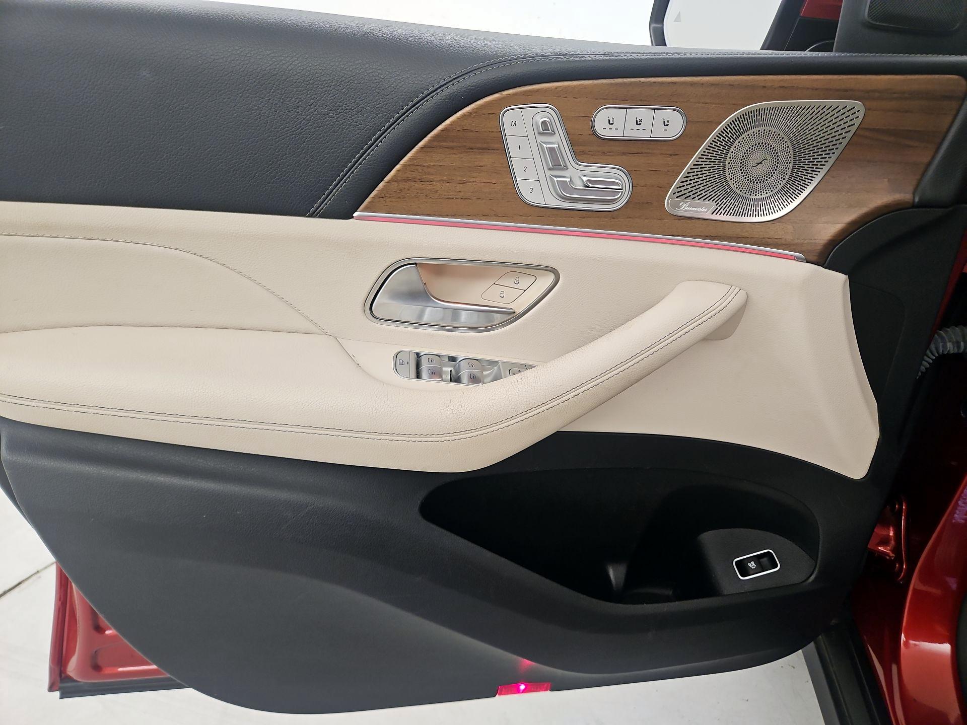 Thumbnail: 2022 Mercedes-Benz GLE - 12