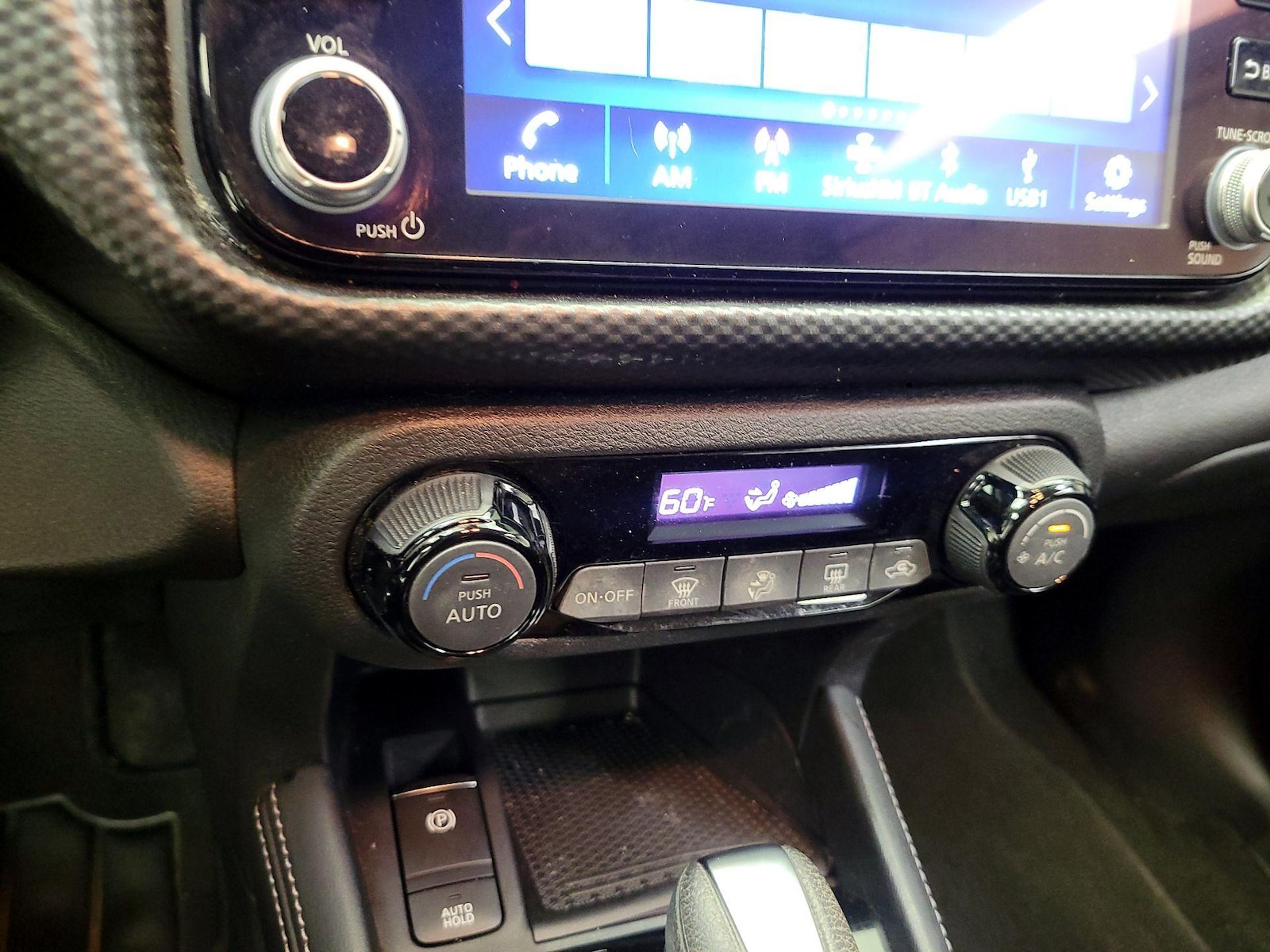 2021 Nissan Kicks SV - Photo 16